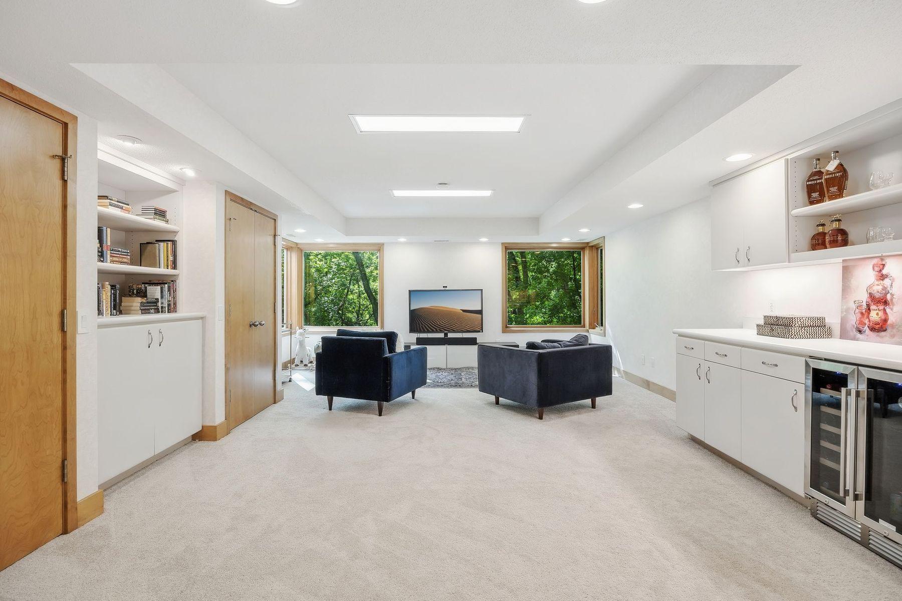View of Residential at 5429 Vining Point Road, Minnetonka MN 55345, Minnetonka (48 of 77) - Mike Wilen | Minnesota Team Real Estate