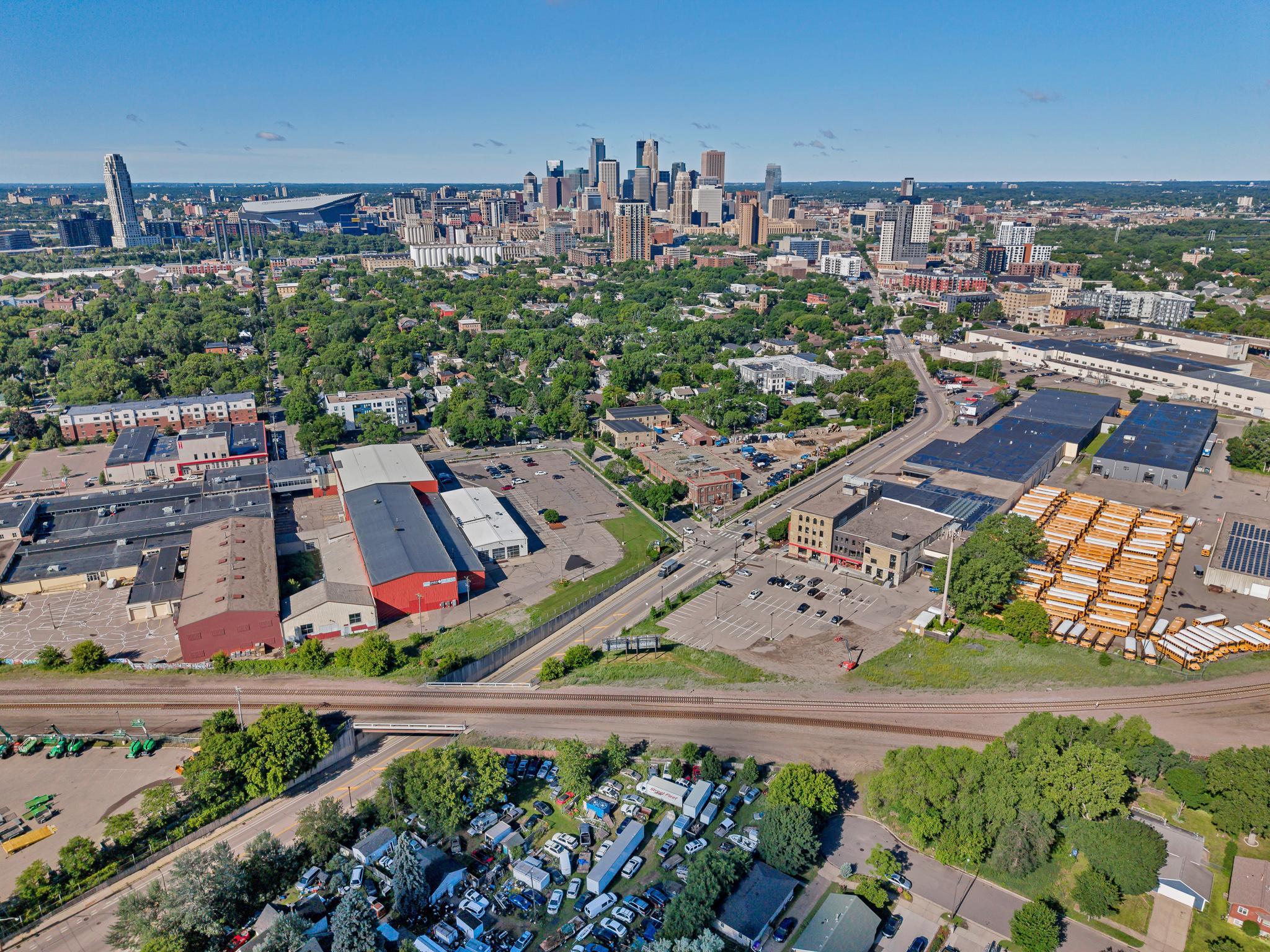 View of Residential at 343 Pierce Street, Minneapolis MN 55413, Minneapolis (37 of 39) - Mike Wilen | Minnesota Team Real Estate