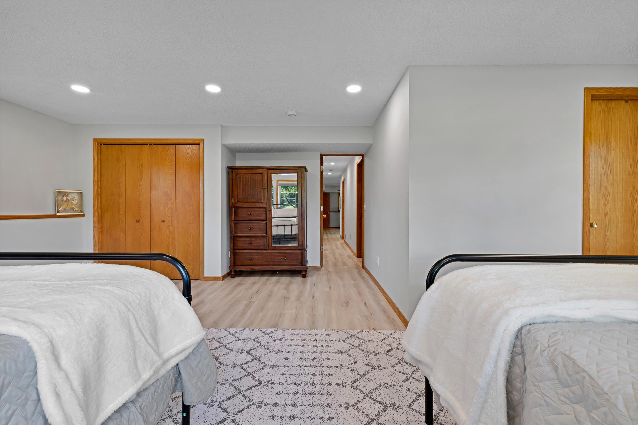 View of Residential at 343 Pierce Street, Minneapolis MN 55413, Minneapolis (30 of 39) - Mike Wilen | Minnesota Team Real Estate