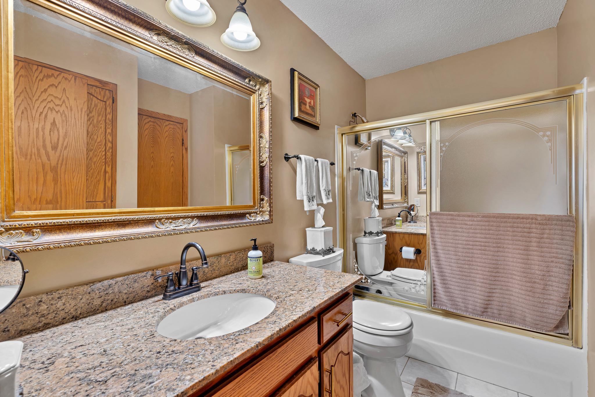 View of Residential at 343 Pierce Street, Minneapolis MN 55413, Minneapolis (19 of 39) - Mike Wilen | Minnesota Team Real Estate
