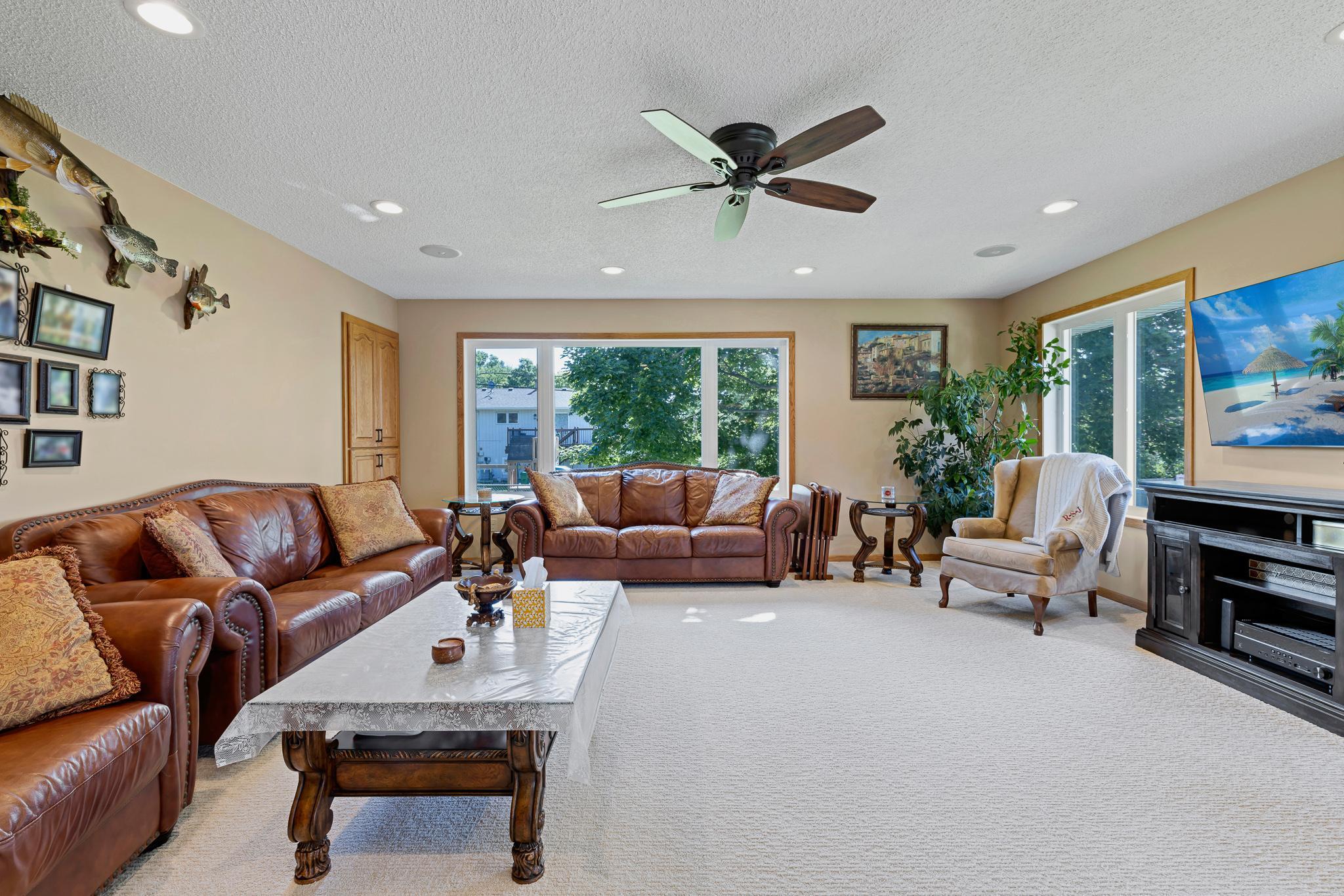 View of Residential at 343 Pierce Street, Minneapolis MN 55413, Minneapolis (15 of 39) - Mike Wilen | Minnesota Team Real Estate