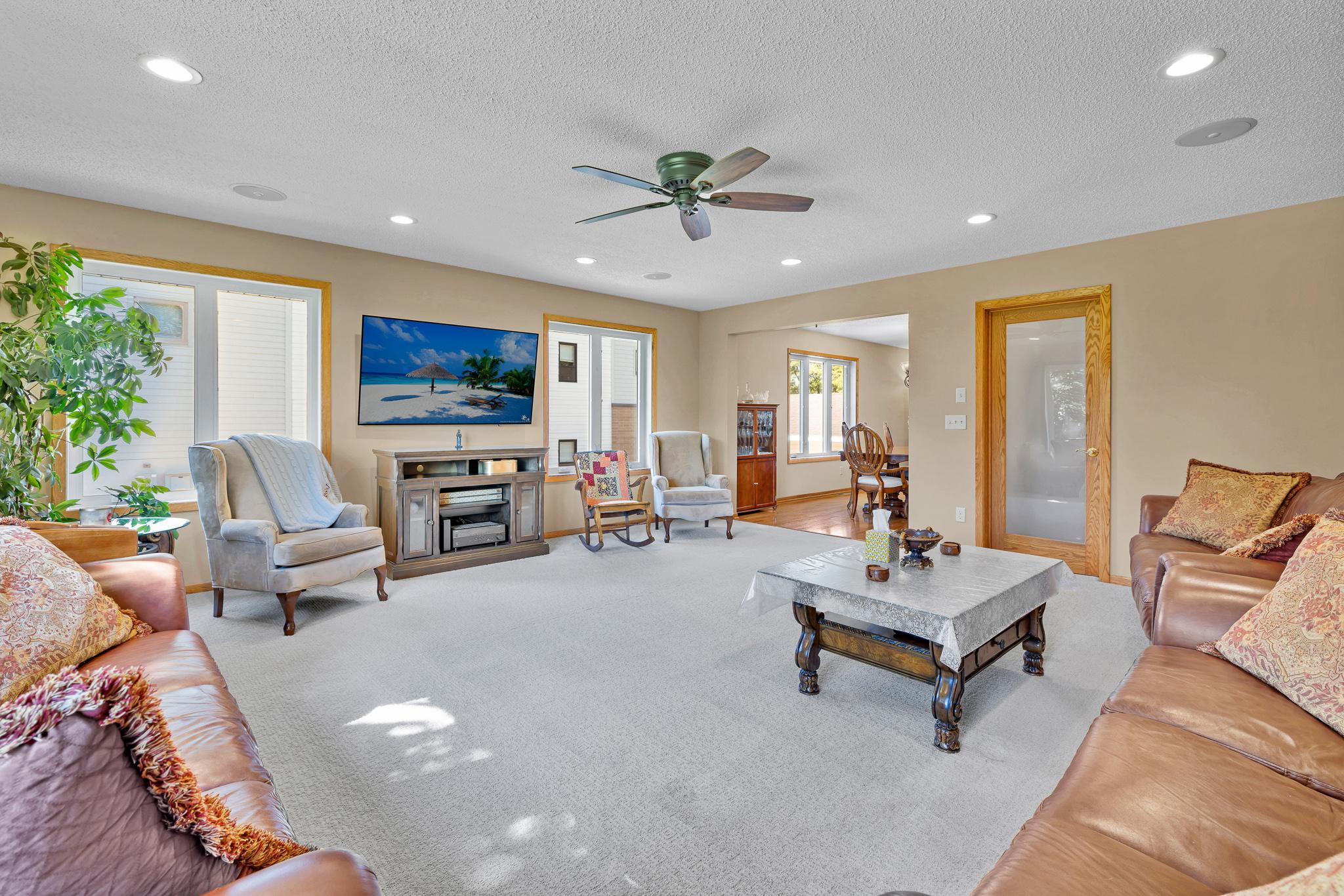 View of Residential at 343 Pierce Street, Minneapolis MN 55413, Minneapolis (13 of 39) - Mike Wilen | Minnesota Team Real Estate