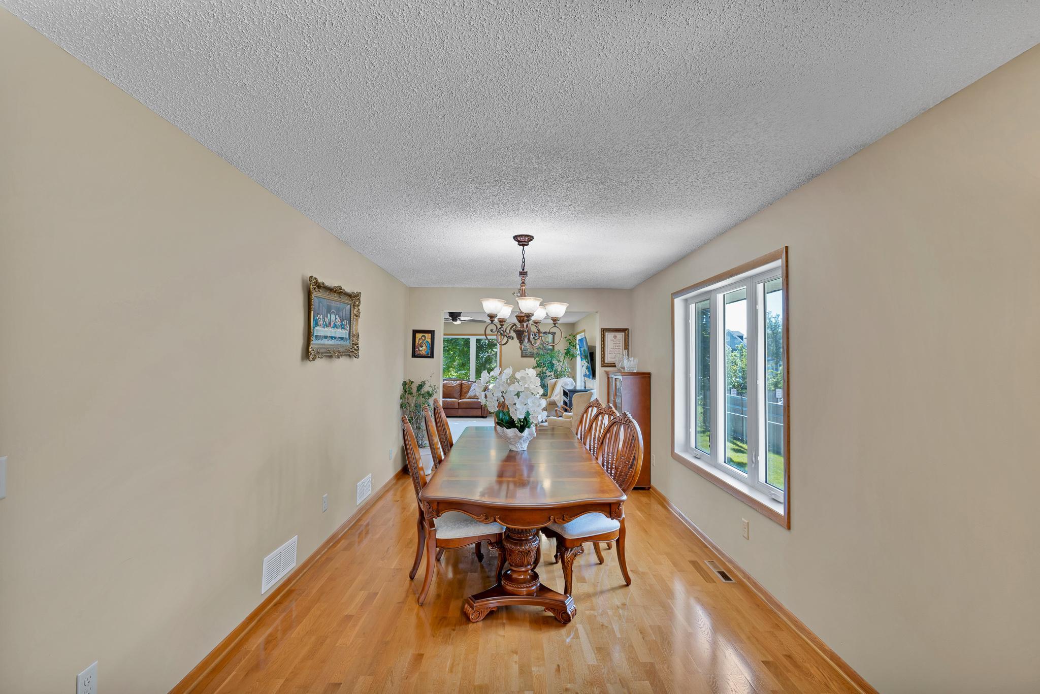 View of Residential at 343 Pierce Street, Minneapolis MN 55413, Minneapolis (10 of 39) - Mike Wilen | Minnesota Team Real Estate