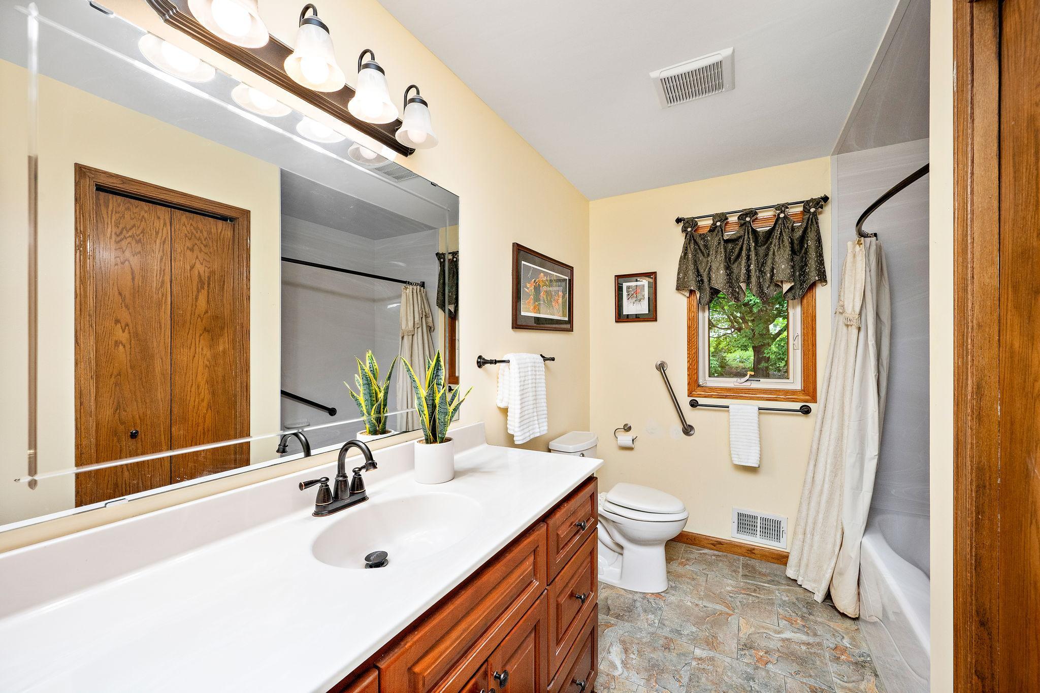 View of Residential at 4151 Valley View Street, Saint Bonifacius MN 55375, Saint Bonifacius (7 of 43) - Mike Wilen | Minnesota Team Real Estate