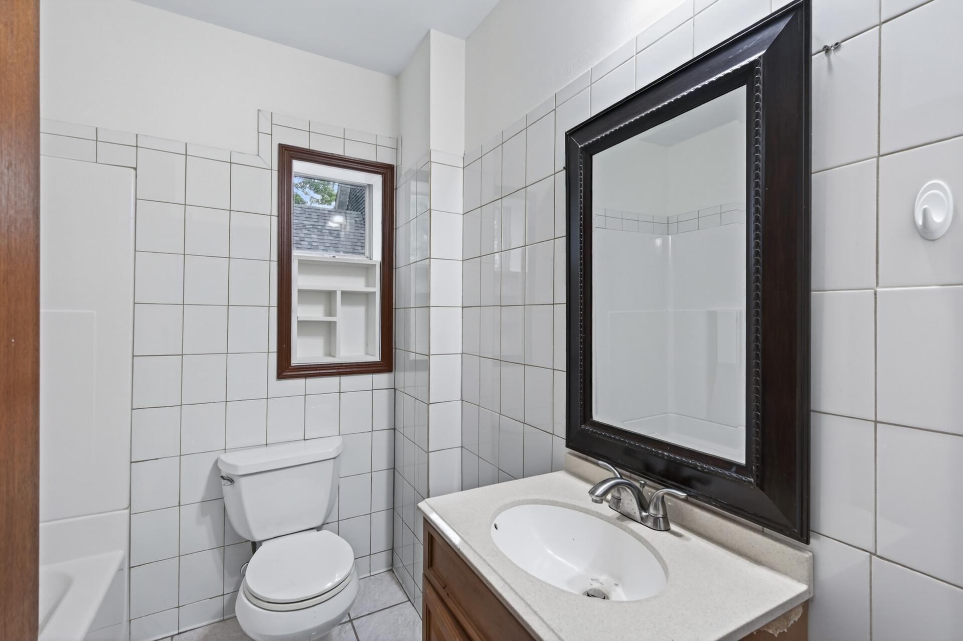 View of Residential at 1067 Wilson Avenue, Saint Paul MN 55106, Saint Paul (18 of 25) - Mike Wilen | Minnesota Team Real Estate