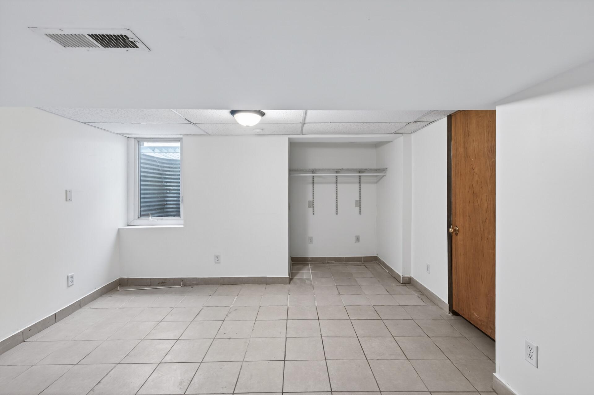 View of Residential at 1067 Wilson Avenue, Saint Paul MN 55106, Saint Paul (17 of 25) - Mike Wilen | Minnesota Team Real Estate