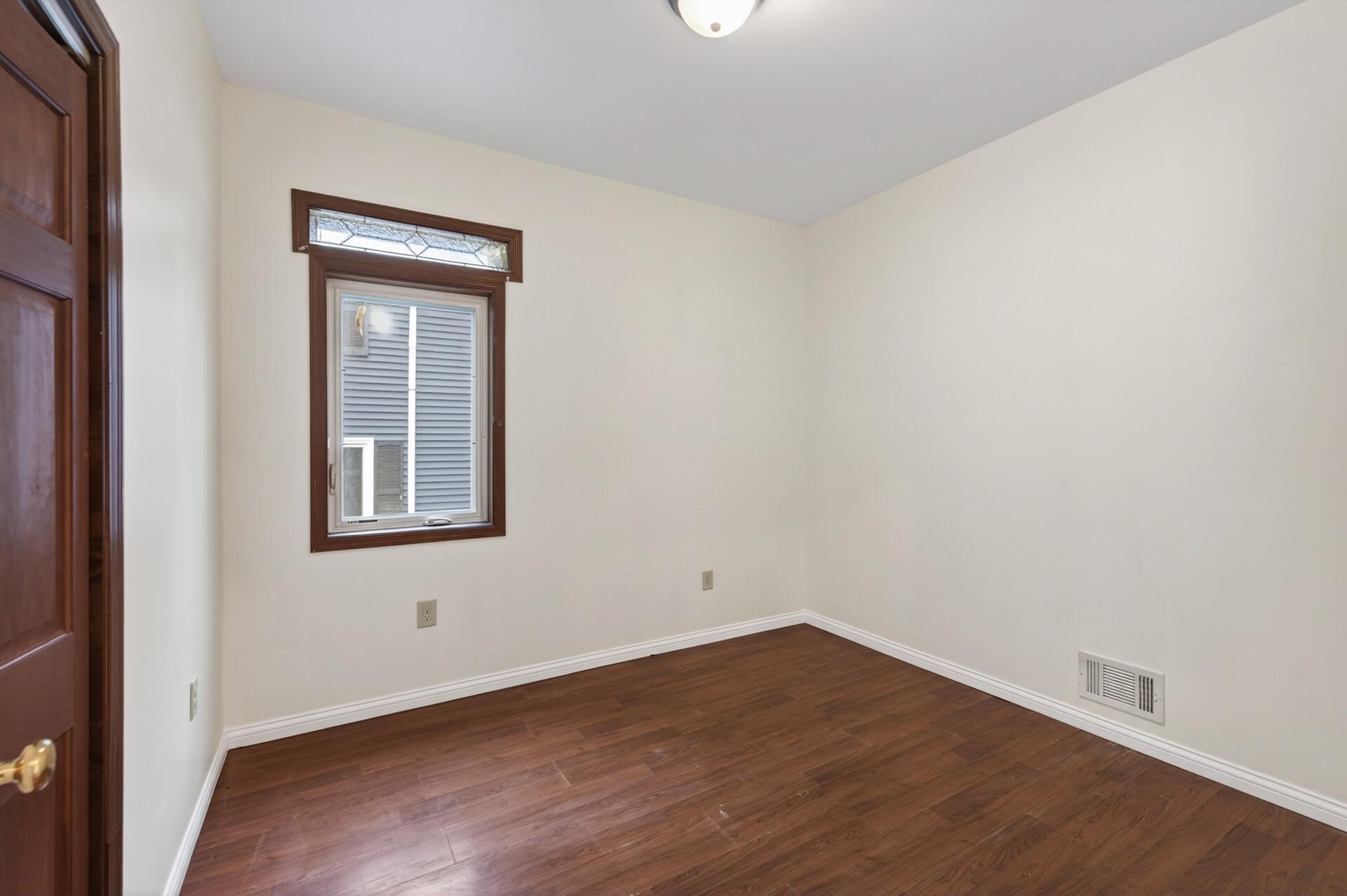 View of Residential at 1067 Wilson Avenue, Saint Paul MN 55106, Saint Paul (8 of 25) - Mike Wilen | Minnesota Team Real Estate