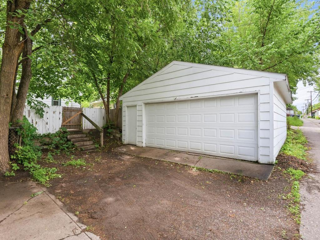 View of Residential at 3735 Girard Avenue, Minneapolis MN 55412, Minneapolis (28 of 31) - Mike Wilen | Minnesota Team Real Estate