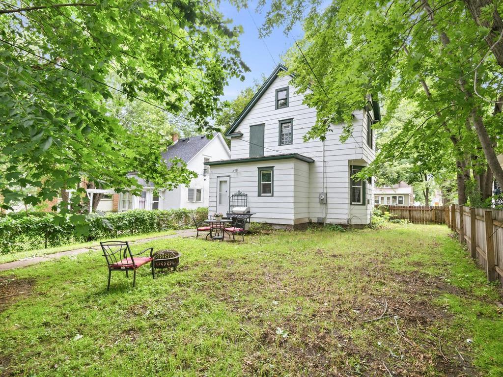 View of Residential at 3735 Girard Avenue, Minneapolis MN 55412, Minneapolis (27 of 31) - Mike Wilen | Minnesota Team Real Estate
