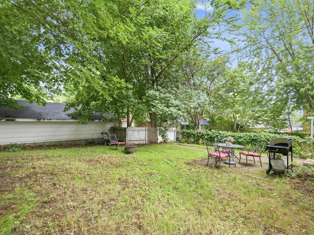 View of Residential at 3735 Girard Avenue, Minneapolis MN 55412, Minneapolis (26 of 31) - Mike Wilen | Minnesota Team Real Estate