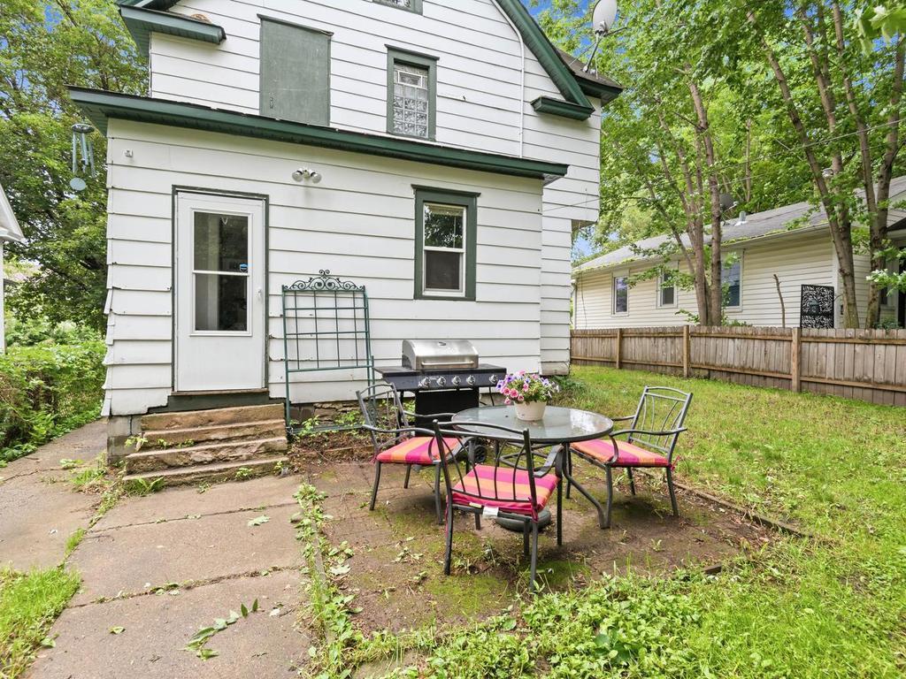 View of Residential at 3735 Girard Avenue, Minneapolis MN 55412, Minneapolis (24 of 31) - Mike Wilen | Minnesota Team Real Estate
