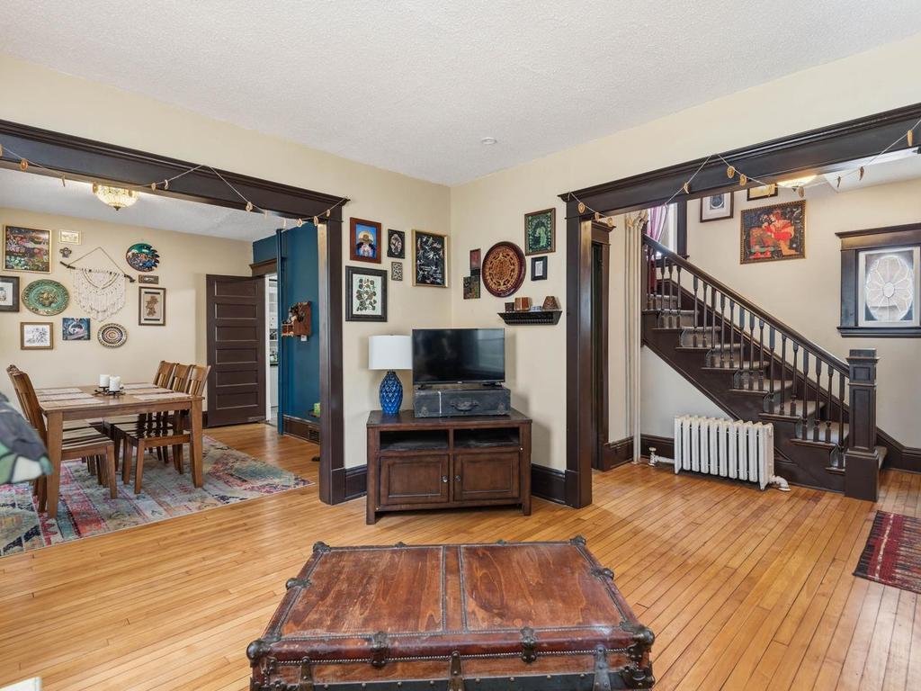 View of Residential at 3735 Girard Avenue, Minneapolis MN 55412, Minneapolis (9 of 31) - Mike Wilen | Minnesota Team Real Estate