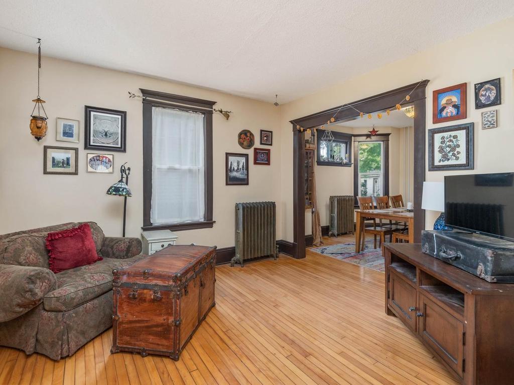 View of Residential at 3735 Girard Avenue, Minneapolis MN 55412, Minneapolis (7 of 31) - Mike Wilen | Minnesota Team Real Estate
