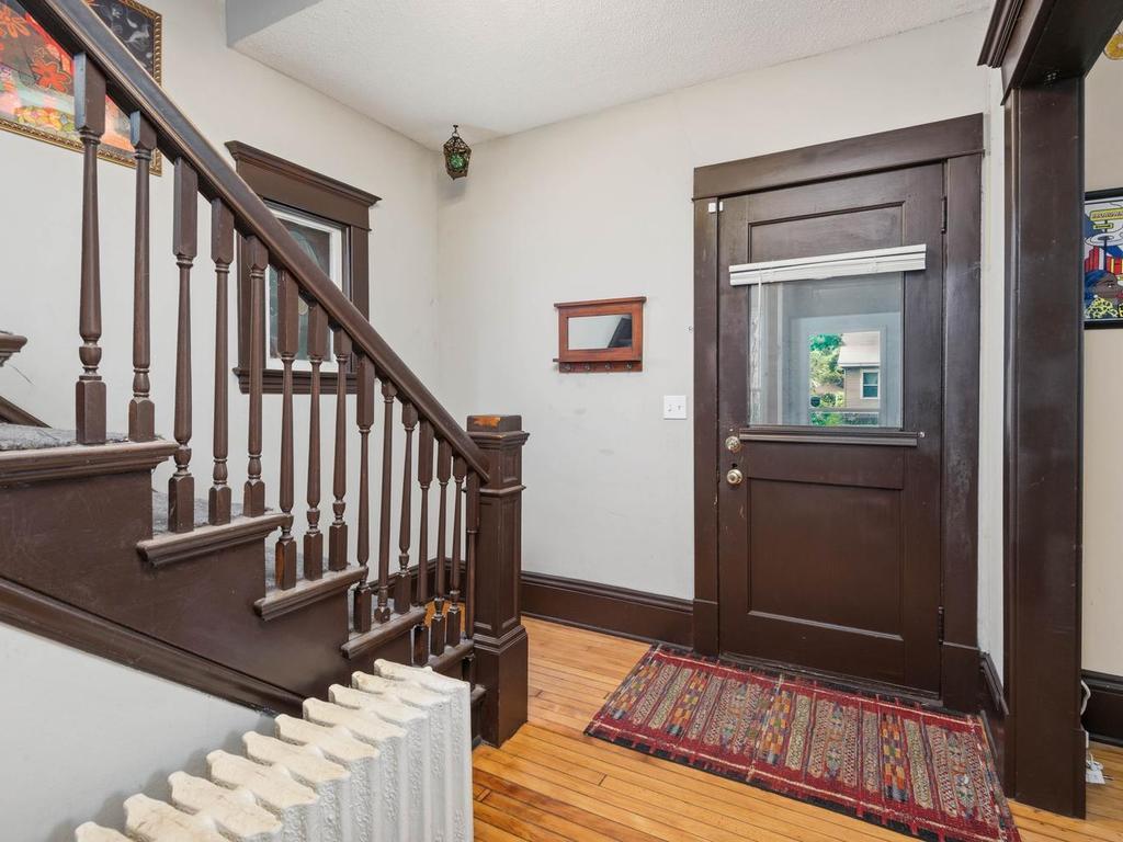 View of Residential at 3735 Girard Avenue, Minneapolis MN 55412, Minneapolis (5 of 31) - Mike Wilen | Minnesota Team Real Estate