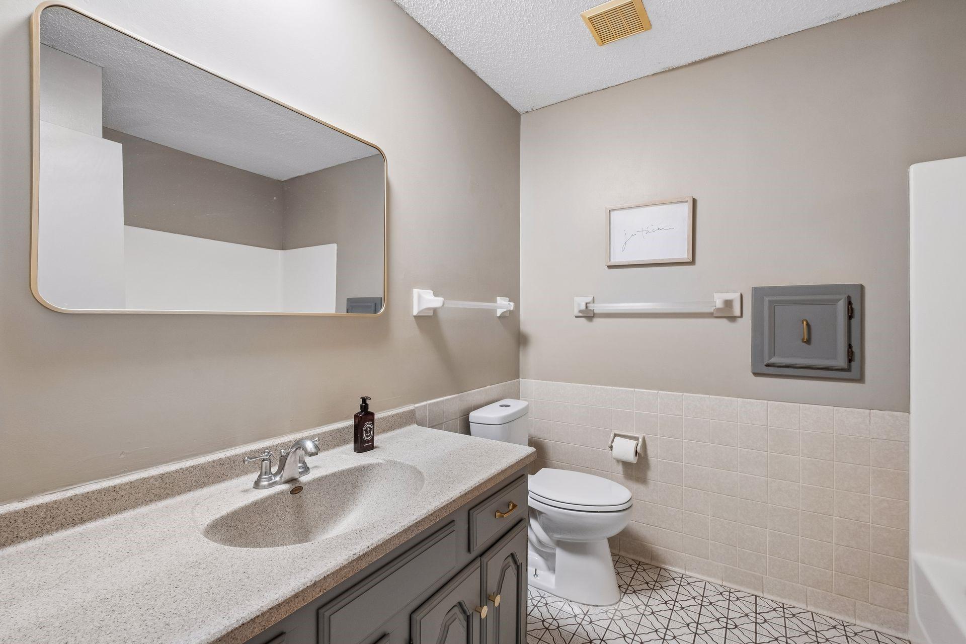 View of Residential at 1790 Crestridge Lane, Eagan MN 55122, Eagan (17 of 31) - Mike Wilen | Minnesota Team Real Estate