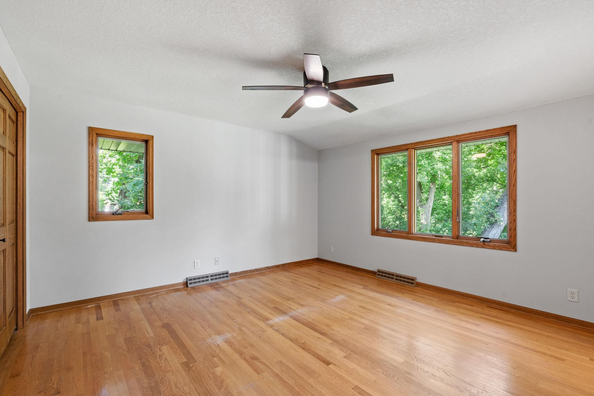 View of Residential at 5010 Diane Drive, Minnetonka MN 55343, Minnetonka (43 of 72) - Mike Wilen | Minnesota Team Real Estate