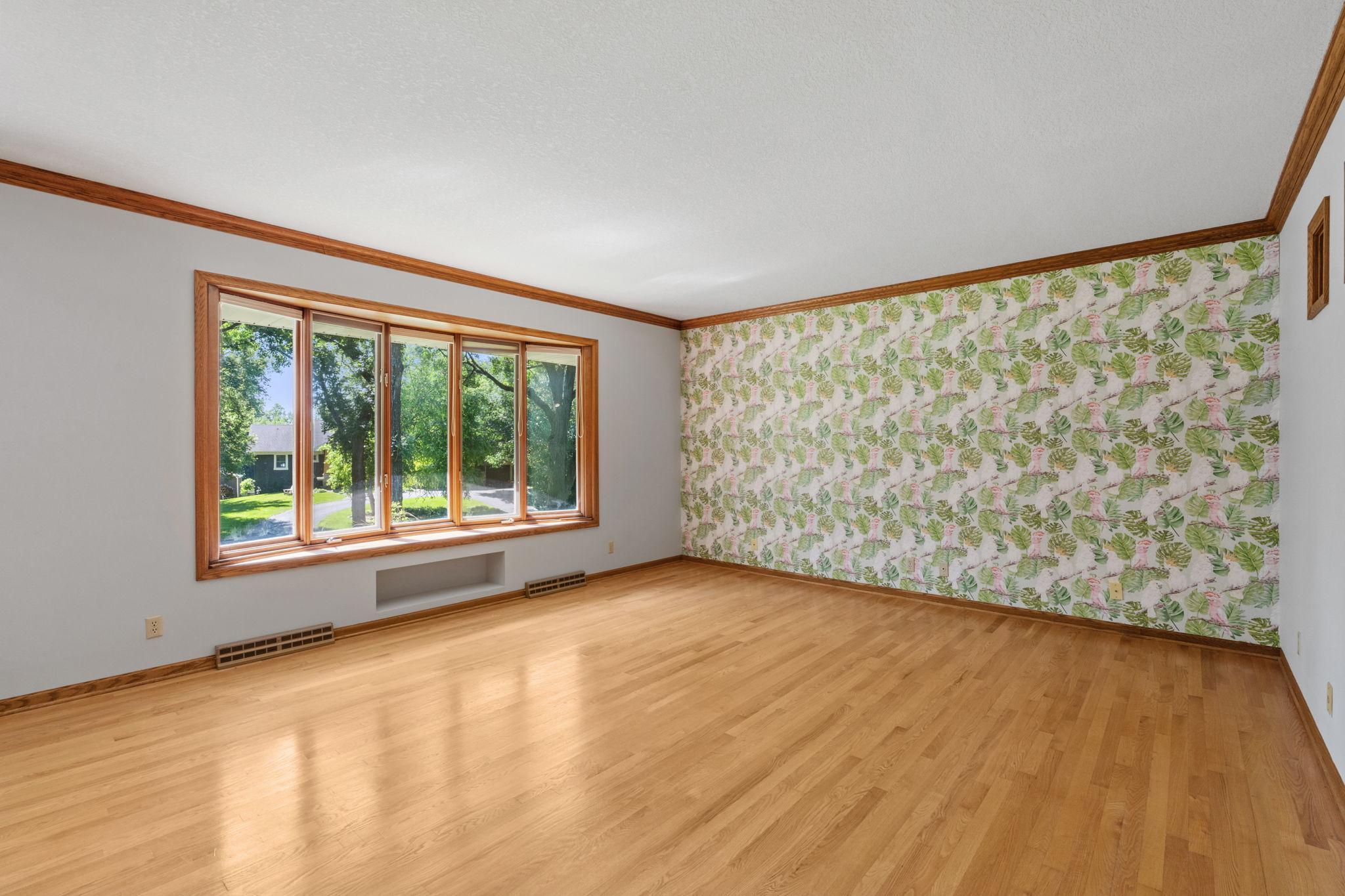 View of Residential at 5010 Diane Drive, Minnetonka MN 55343, Minnetonka (20 of 72) - Mike Wilen | Minnesota Team Real Estate