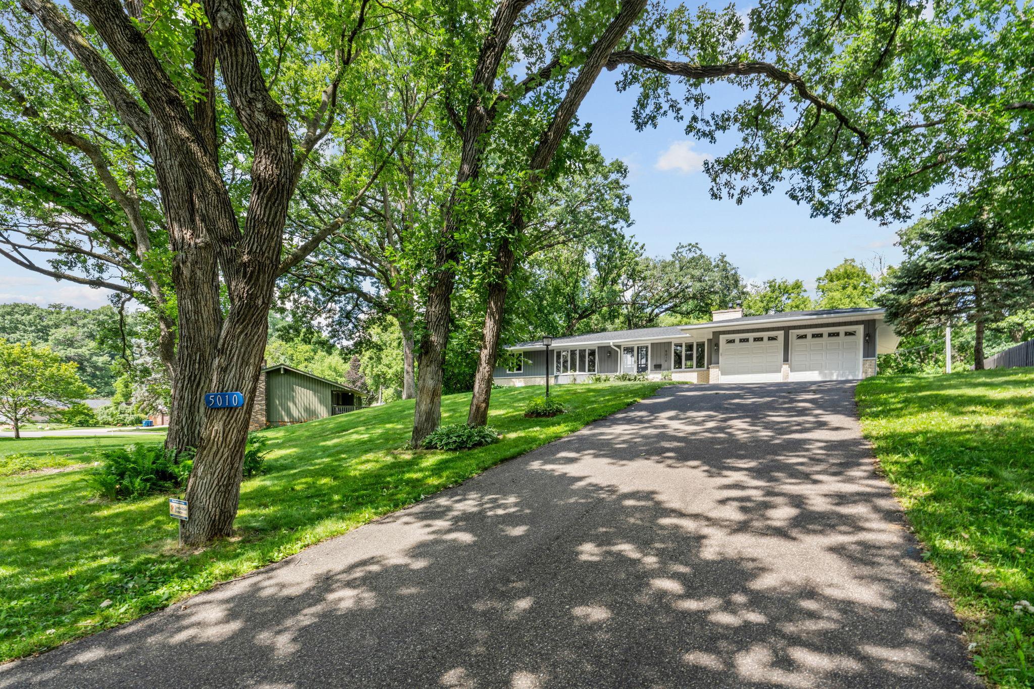 View of Residential at 5010 Diane Drive, Minnetonka MN 55343, Minnetonka (5 of 72) - Mike Wilen | Minnesota Team Real Estate