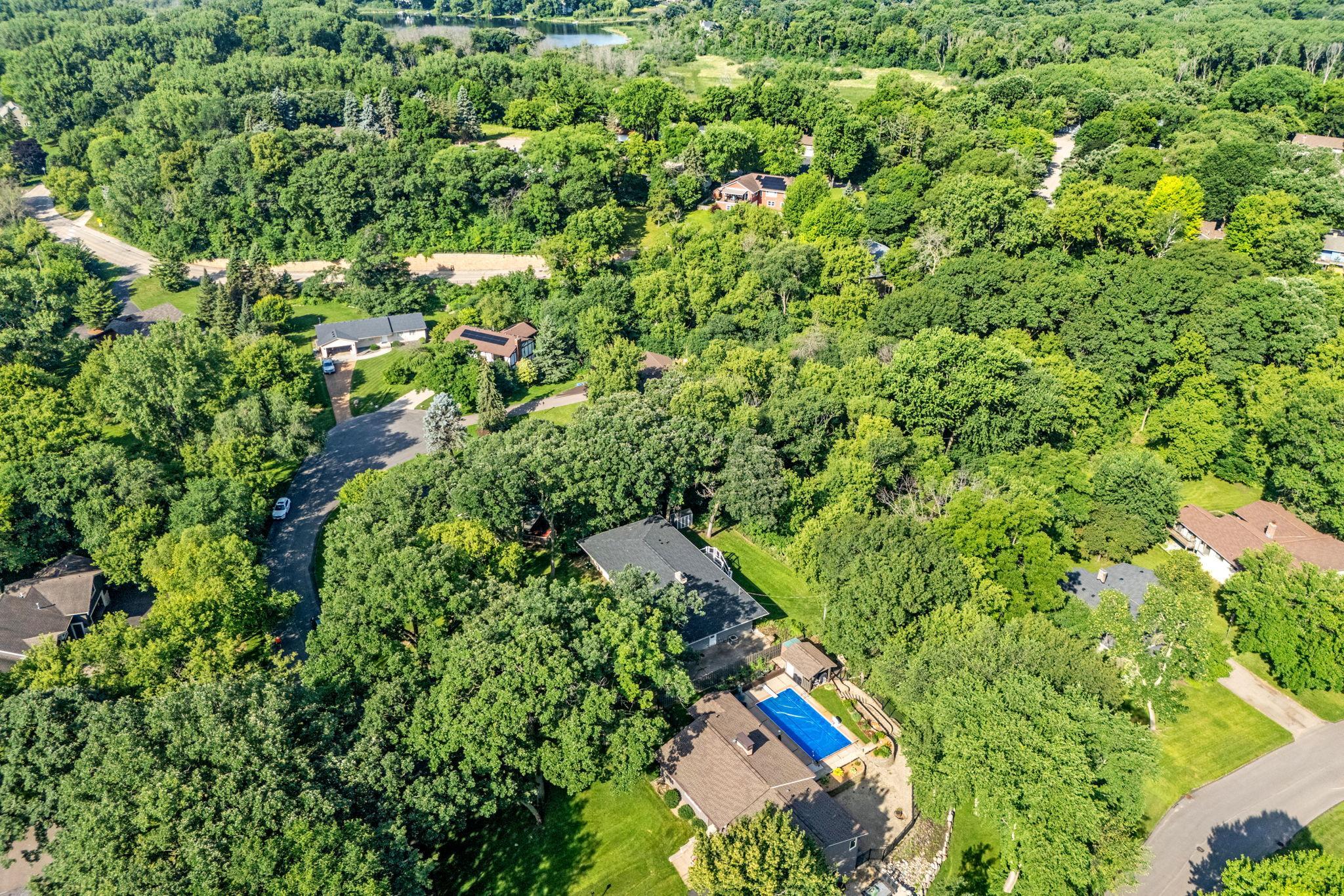 View of Residential at 5010 Diane Drive, Minnetonka MN 55343, Minnetonka (69 of 72) - Mike Wilen | Minnesota Team Real Estate