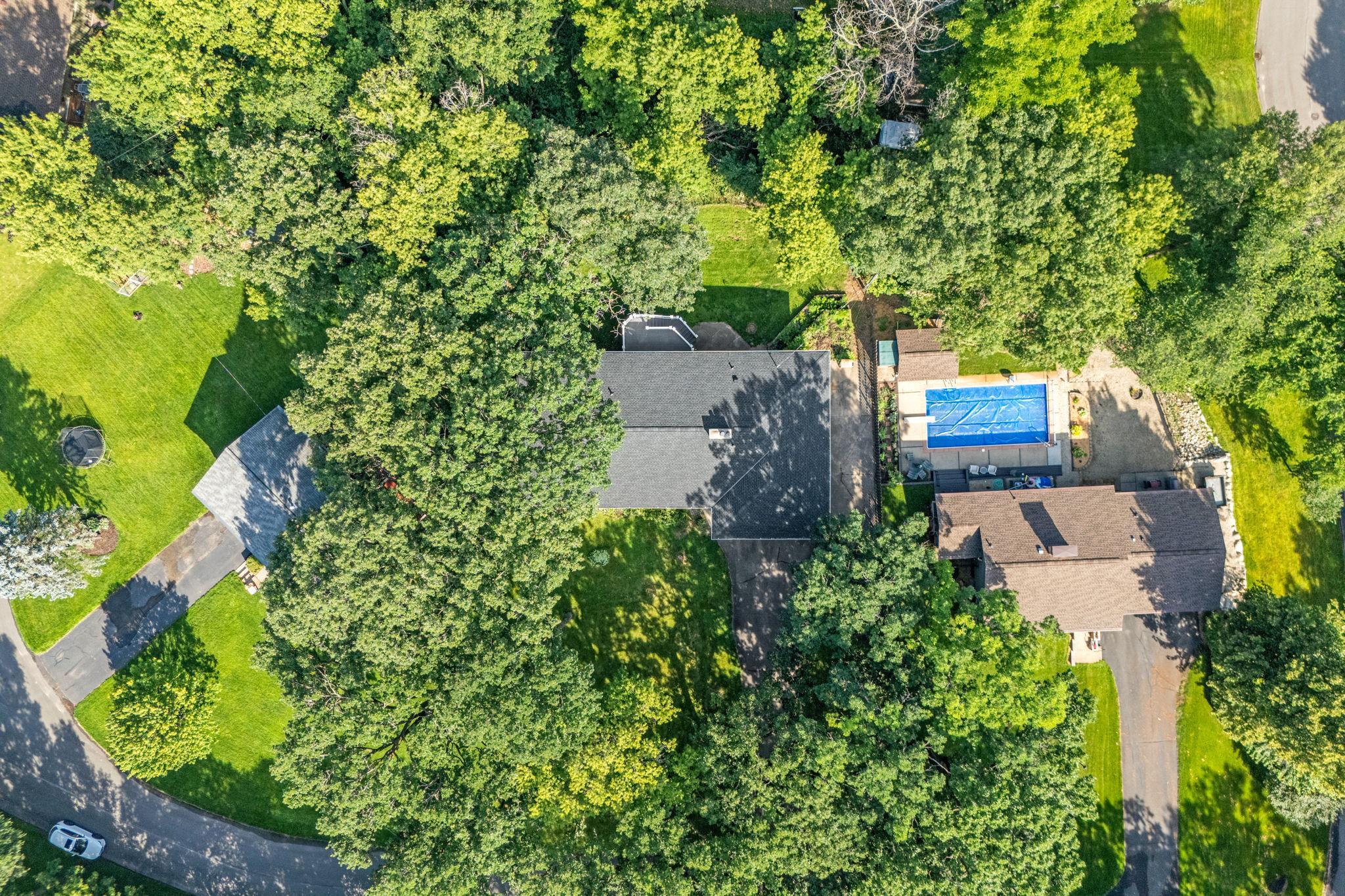View of Residential at 5010 Diane Drive, Minnetonka MN 55343, Minnetonka (68 of 72) - Mike Wilen | Minnesota Team Real Estate