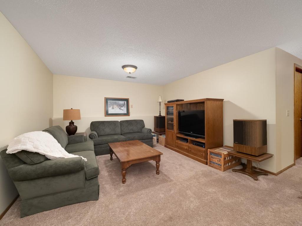 View of Residential at 2700 98th Avenue, Brooklyn Park MN 55444, Brooklyn Park (25 of 32) - Mike Wilen | Minnesota Team Real Estate