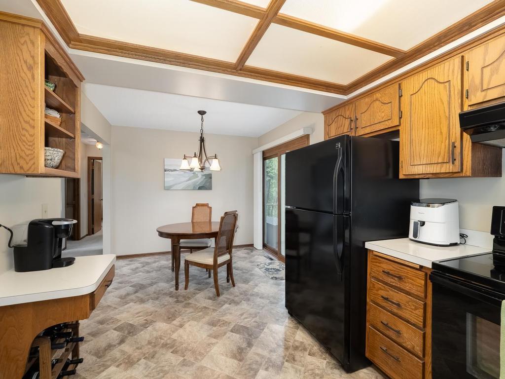 View of Residential at 2700 98th Avenue, Brooklyn Park MN 55444, Brooklyn Park (17 of 32) - Mike Wilen | Minnesota Team Real Estate