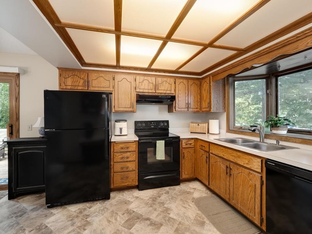 View of Residential at 2700 98th Avenue, Brooklyn Park MN 55444, Brooklyn Park (16 of 32) - Mike Wilen | Minnesota Team Real Estate