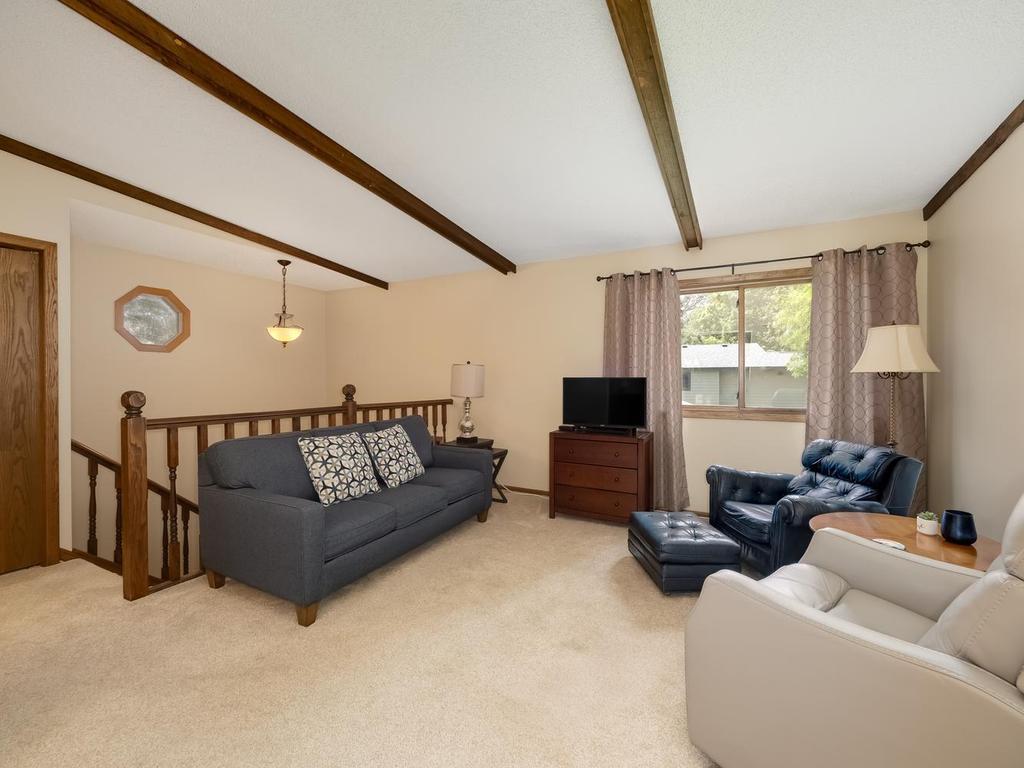 View of Residential at 2700 98th Avenue, Brooklyn Park MN 55444, Brooklyn Park (11 of 32) - Mike Wilen | Minnesota Team Real Estate
