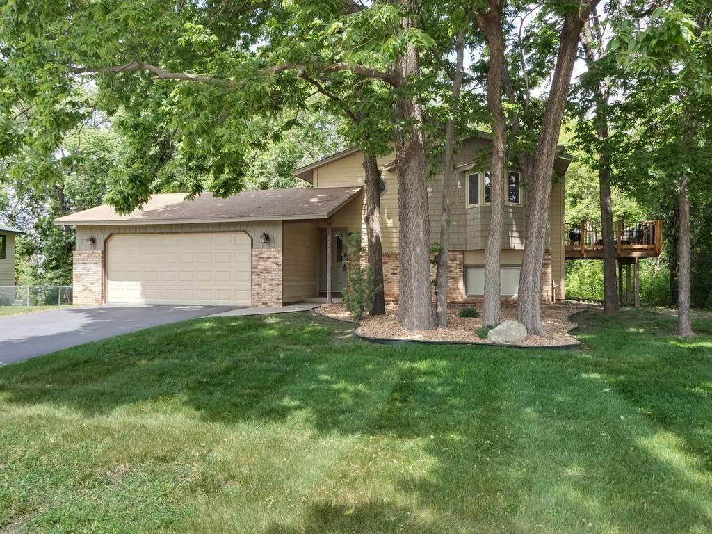 View of Residential at 2700 98th Avenue, Brooklyn Park MN 55444, Brooklyn Park (3 of 32) - Mike Wilen | Minnesota Team Real Estate