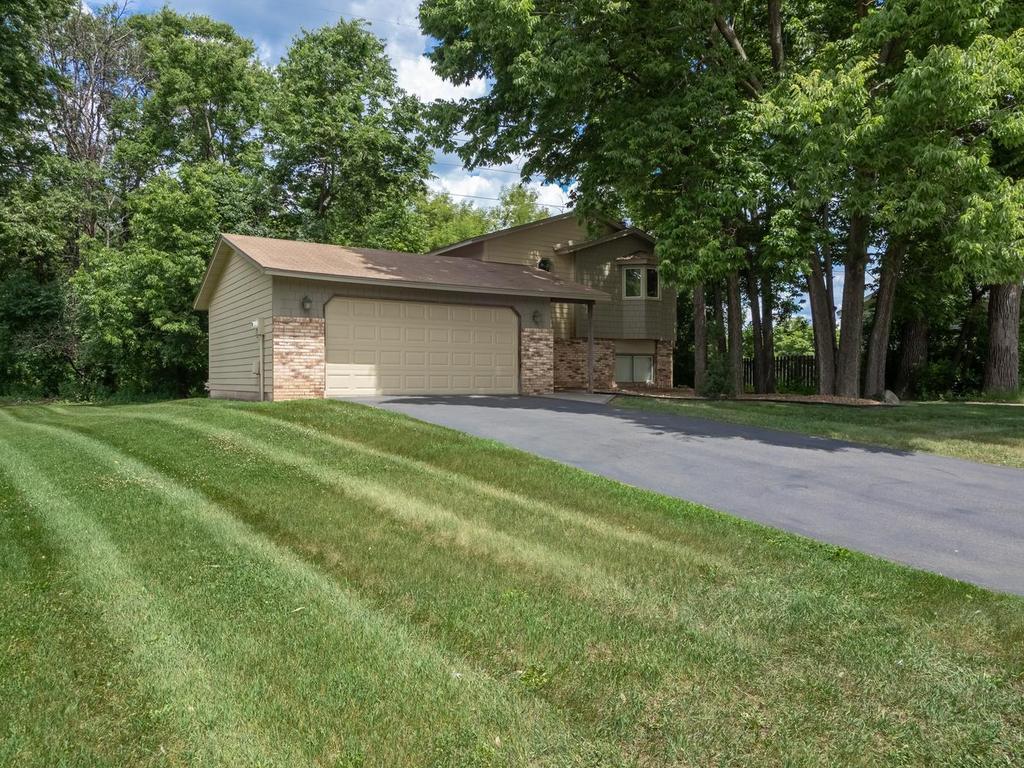 View of Residential at 2700 98th Avenue, Brooklyn Park MN 55444, Brooklyn Park (2 of 32) - Mike Wilen | Minnesota Team Real Estate
