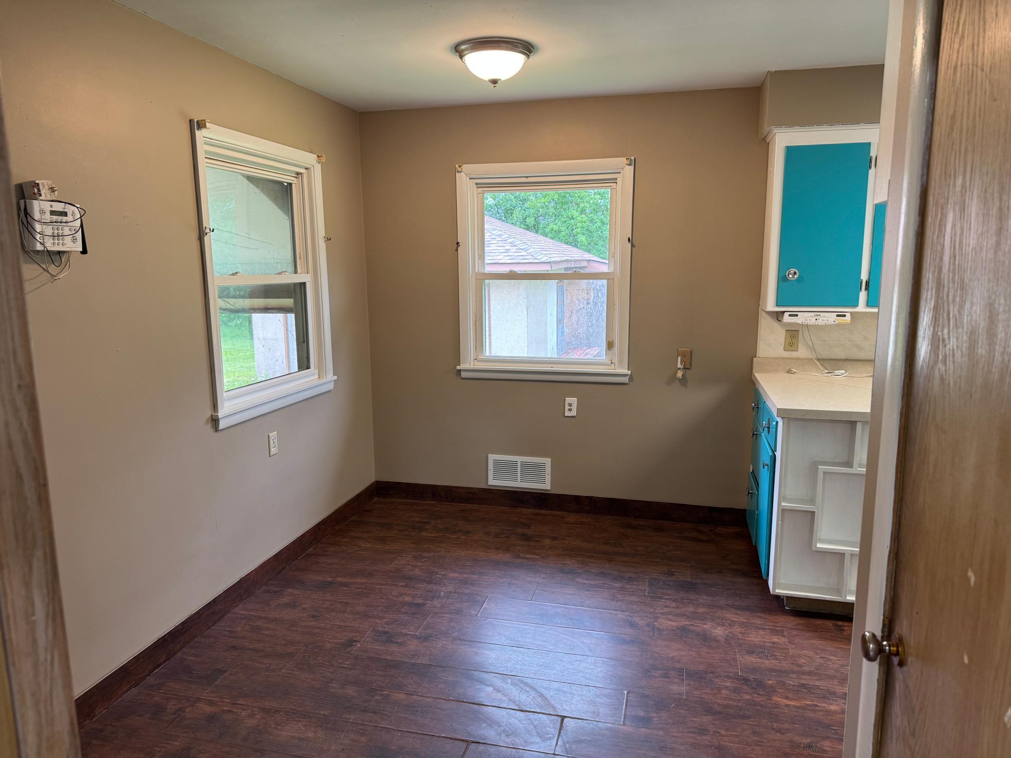 View of Residential at 435 Ottawa Street, Le Center MN 56057, Le Center (9 of 25) - Mike Wilen | Minnesota Team Real Estate
