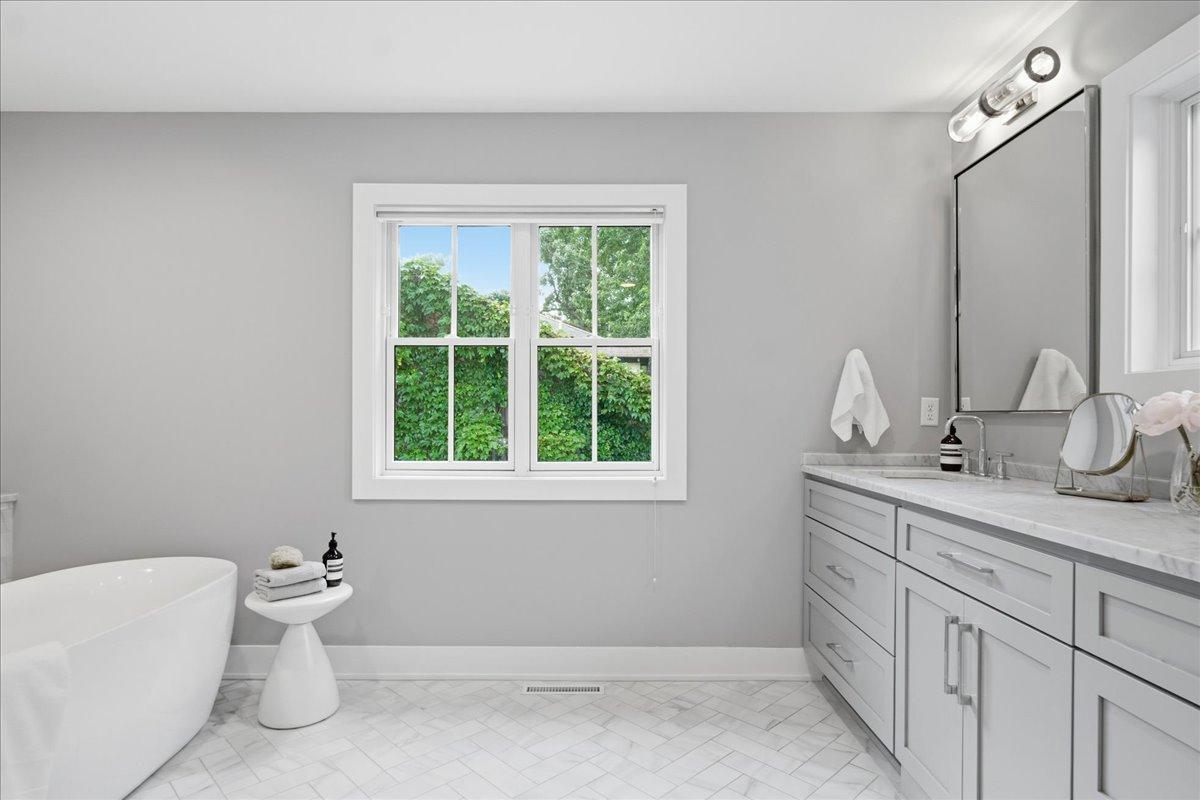 View of Residential at 5304 Washburn Avenue, Minneapolis MN 55410, Minneapolis (28 of 50) - Mike Wilen | Minnesota Team Real Estate