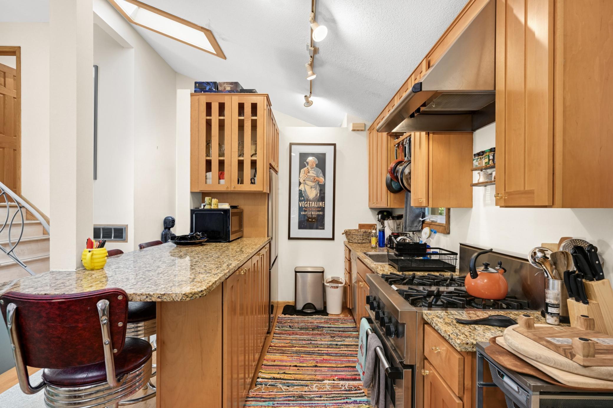 View of Residential Income at 2918 Benton Boulevard, Minneapolis MN 55416, Minneapolis (14 of 34) - Mike Wilen | Minnesota Team Real Estate