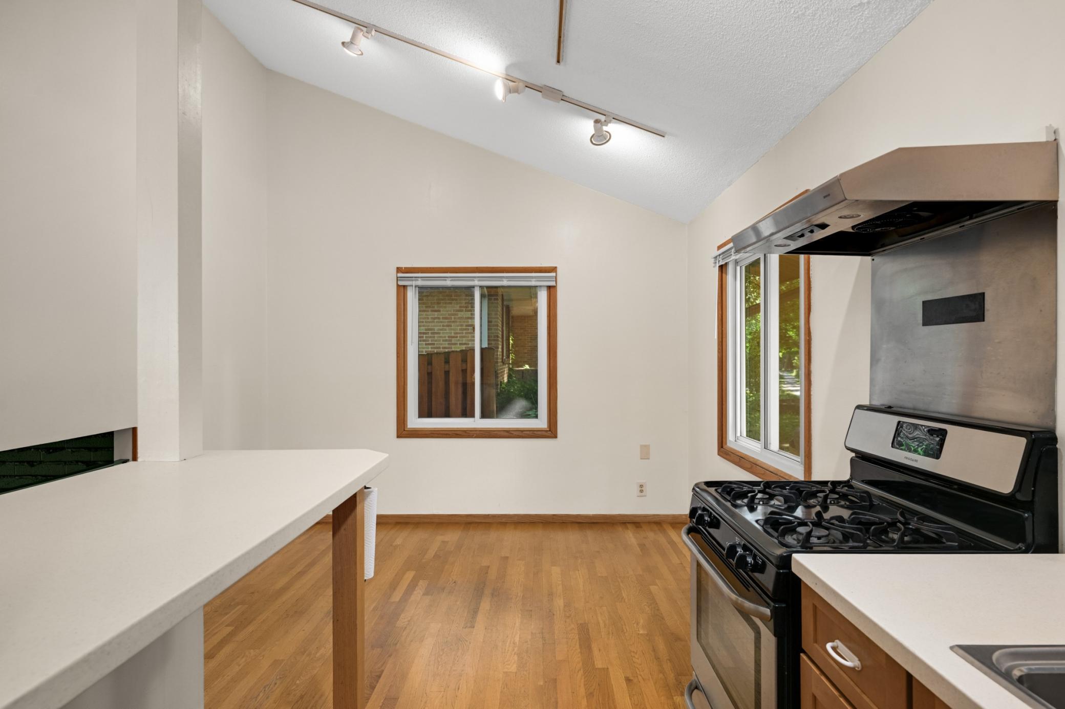 View of Residential Income at 2918 Benton Boulevard, Minneapolis MN 55416, Minneapolis (6 of 34) - Mike Wilen | Minnesota Team Real Estate