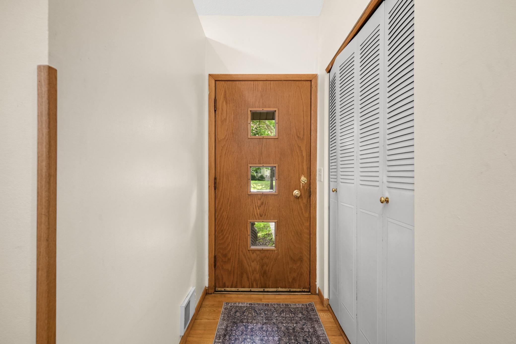 View of Residential Income at 2918 Benton Boulevard, Minneapolis MN 55416, Minneapolis (2 of 34) - Mike Wilen | Minnesota Team Real Estate