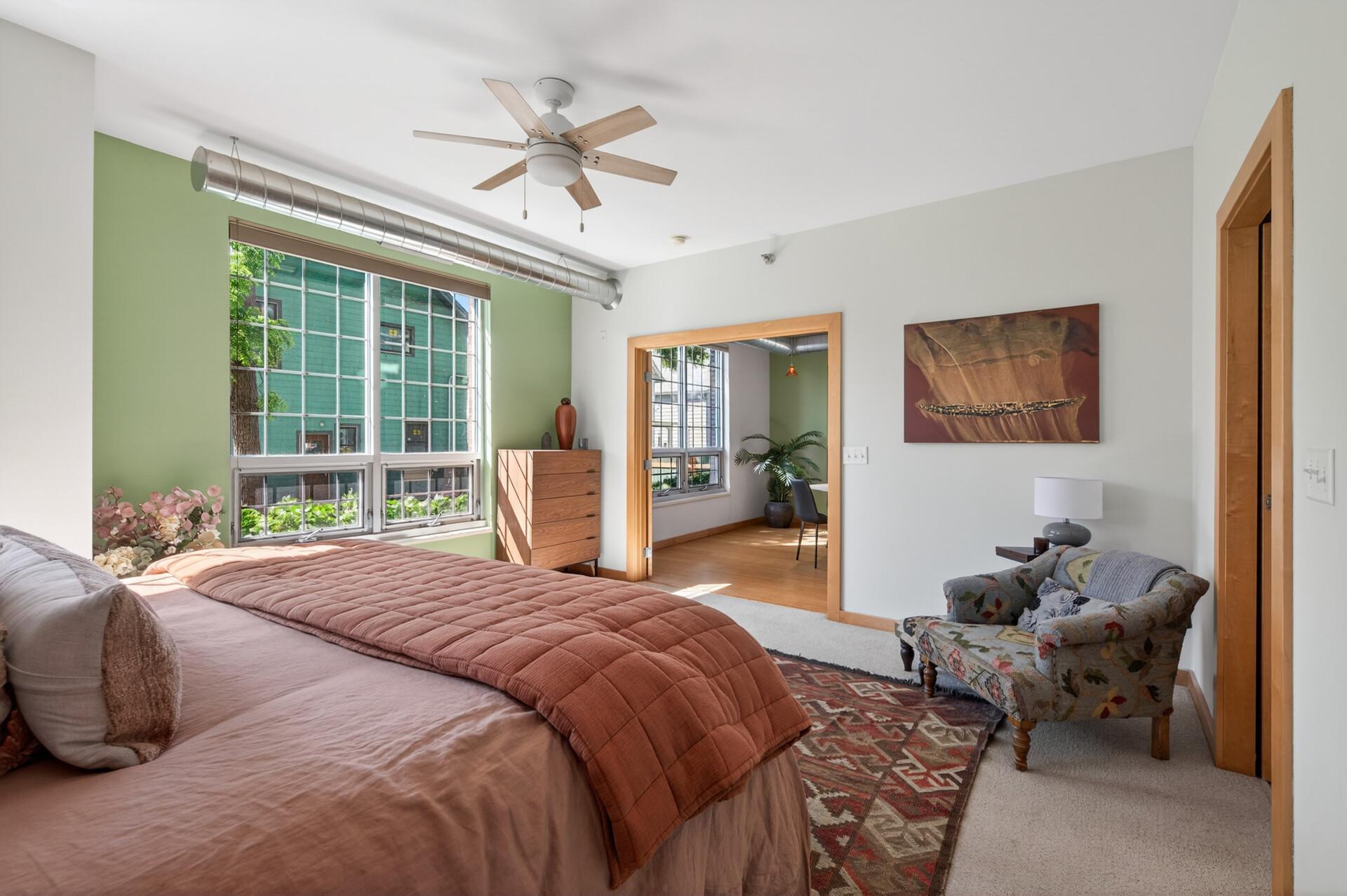 View of Residential at 521 2nd Street #301, Minneapolis MN 55414, Minneapolis (19 of 29) - Mike Wilen | Minnesota Team Real Estate