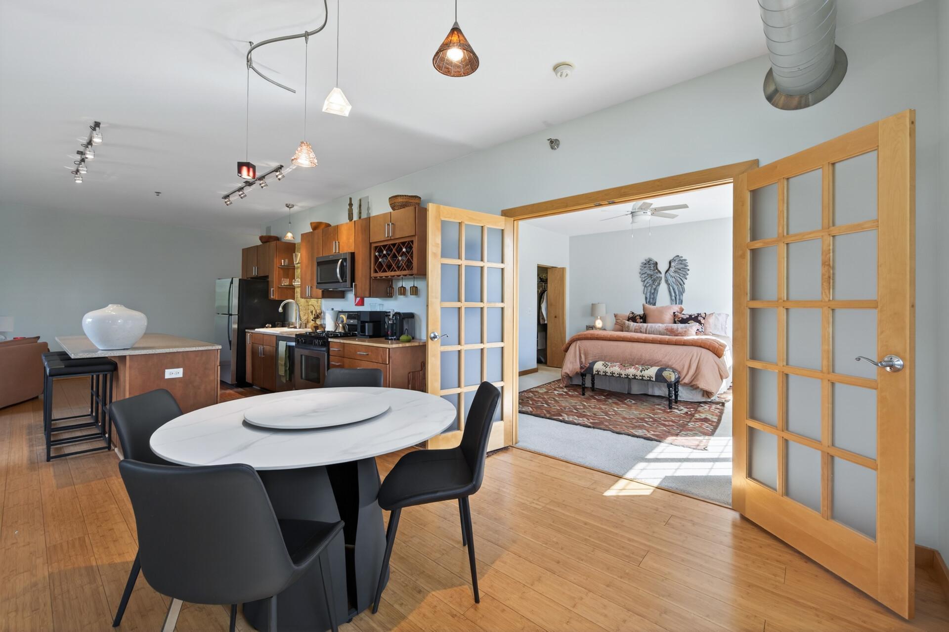 View of Residential at 521 2nd Street #301, Minneapolis MN 55414, Minneapolis (16 of 29) - Mike Wilen | Minnesota Team Real Estate