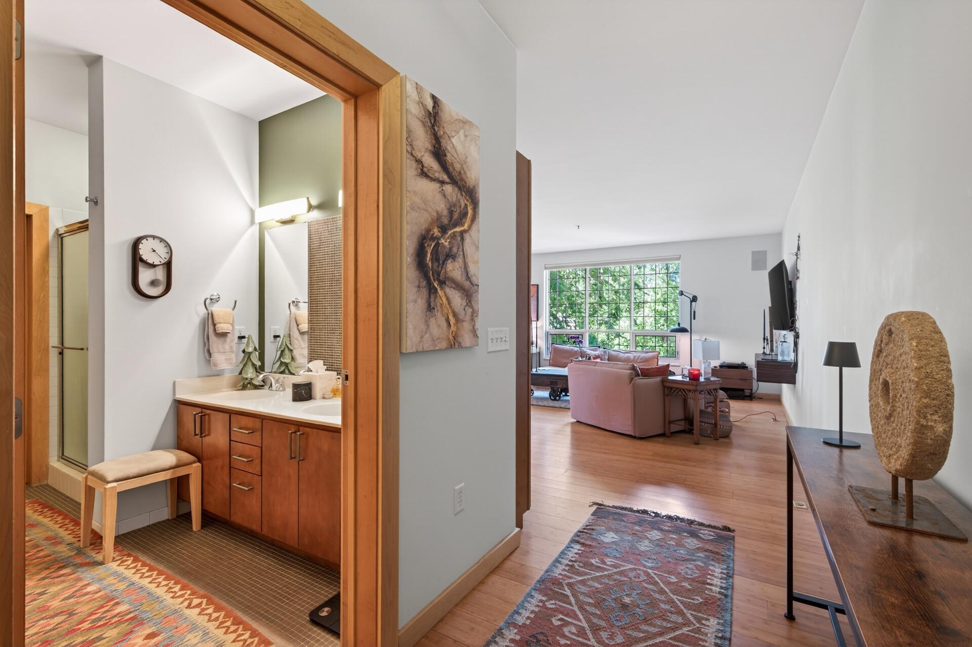 View of Residential at 521 2nd Street #301, Minneapolis MN 55414, Minneapolis (3 of 29) - Mike Wilen | Minnesota Team Real Estate