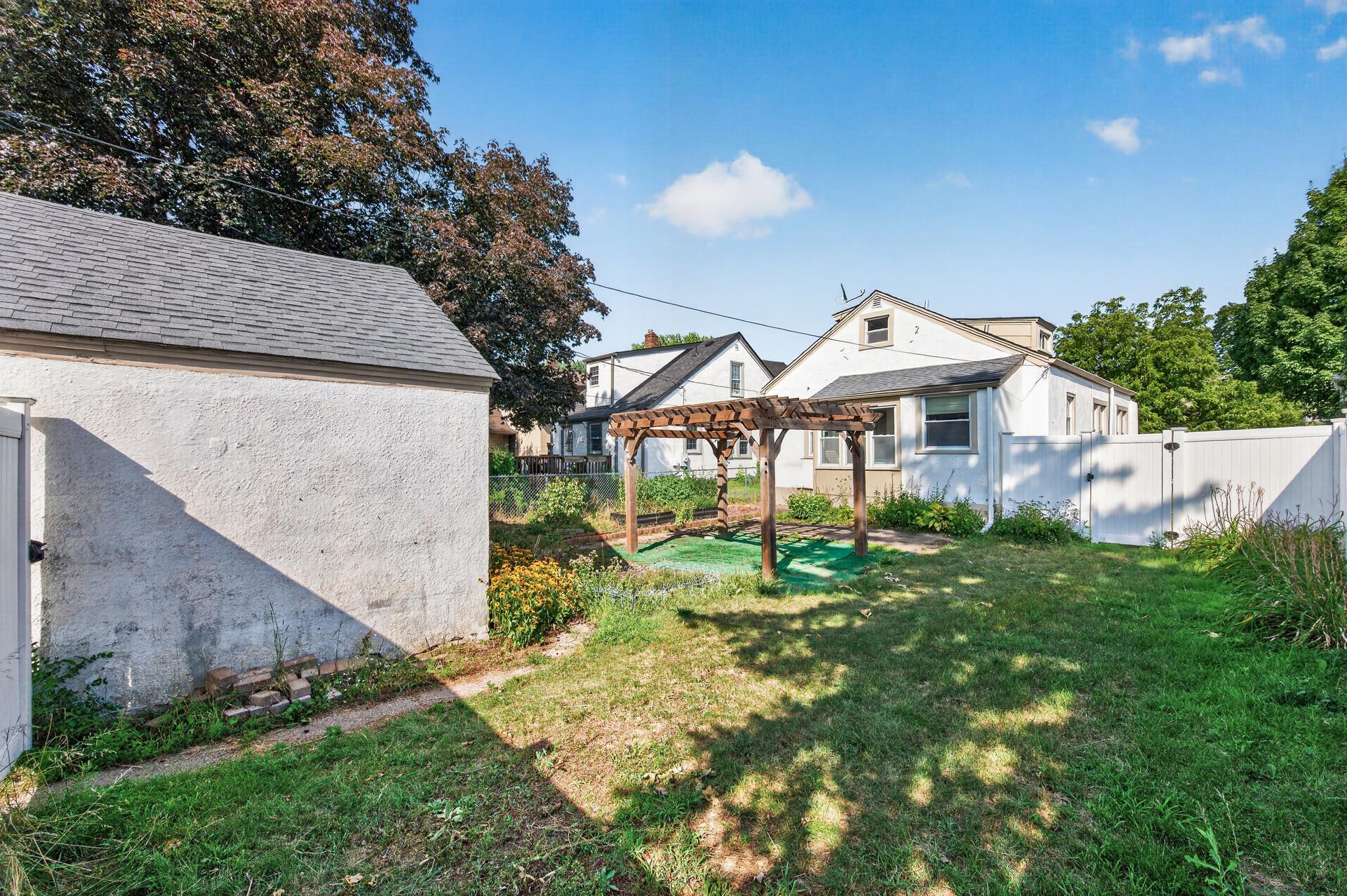 View of Residential at 4807 Bryant Avenue, Minneapolis MN 55430, Minneapolis (29 of 39) - Mike Wilen | Minnesota Team Real Estate