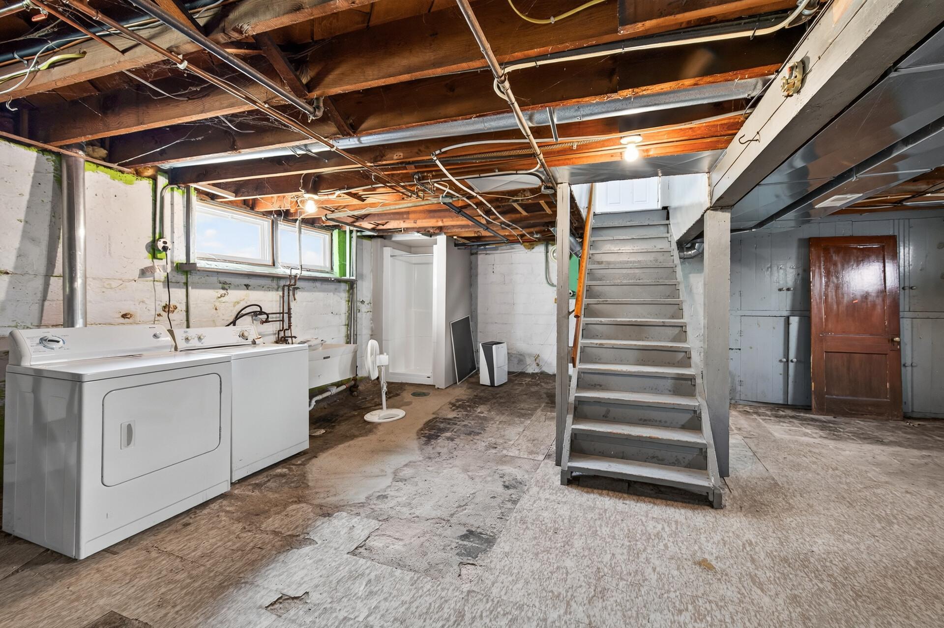 View of Residential at 4807 Bryant Avenue, Minneapolis MN 55430, Minneapolis (23 of 39) - Mike Wilen | Minnesota Team Real Estate