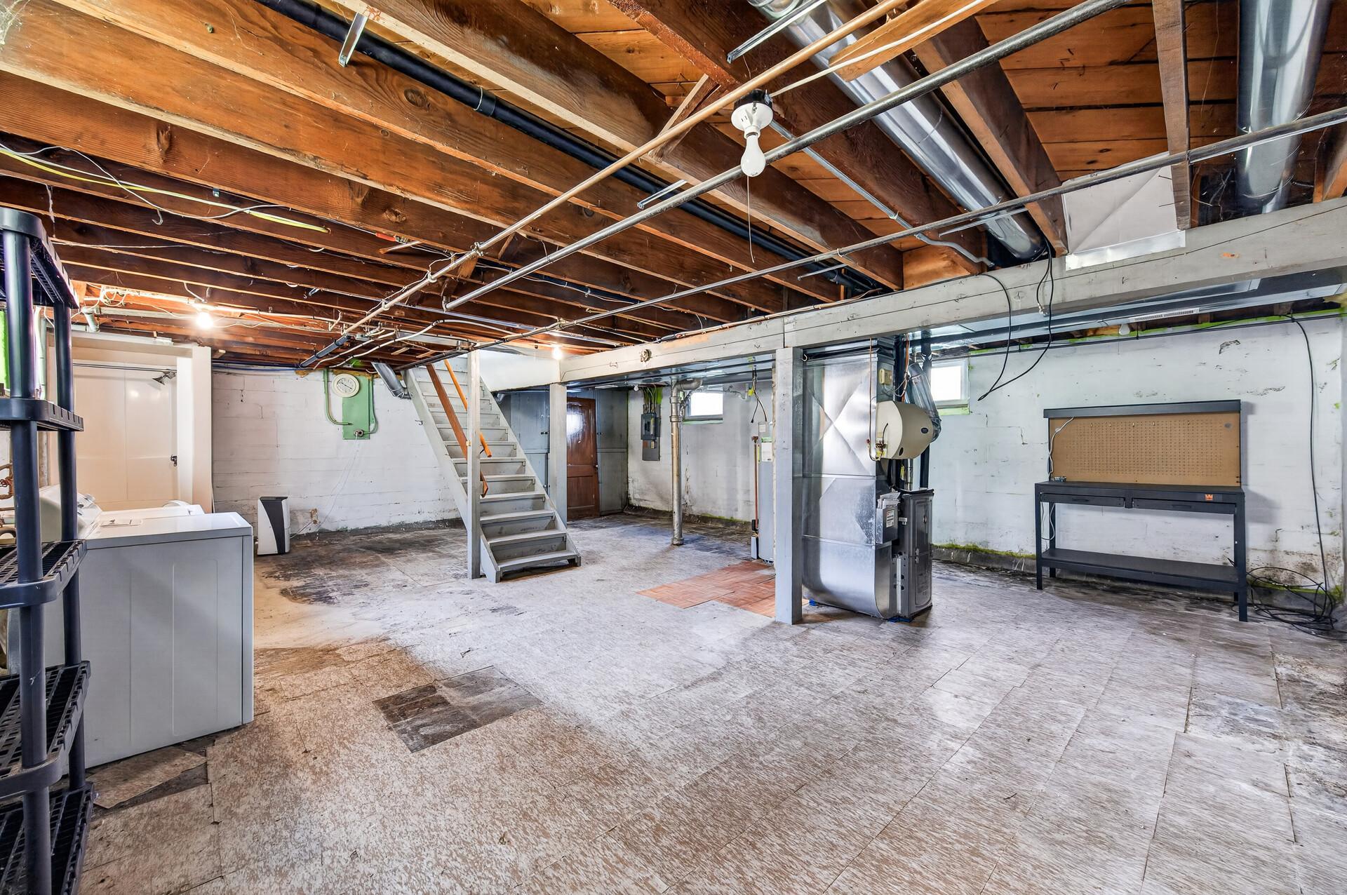 View of Residential at 4807 Bryant Avenue, Minneapolis MN 55430, Minneapolis (22 of 39) - Mike Wilen | Minnesota Team Real Estate