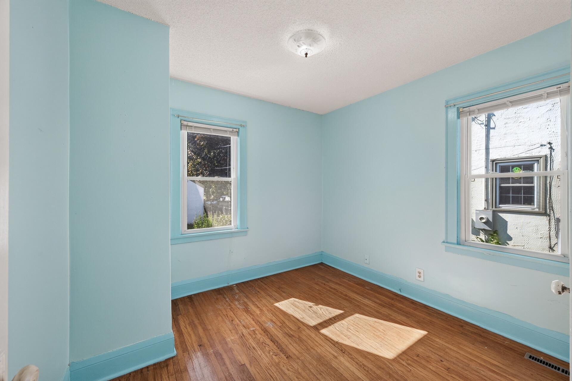 View of Residential at 4807 Bryant Avenue, Minneapolis MN 55430, Minneapolis (17 of 39) - Mike Wilen | Minnesota Team Real Estate
