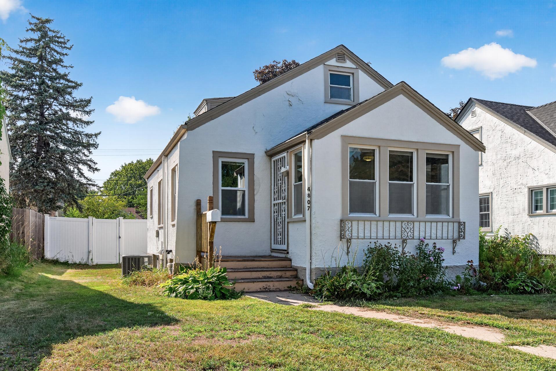 View of Residential at 4807 Bryant Avenue, Minneapolis MN 55430, Minneapolis (2 of 39) - Mike Wilen | Minnesota Team Real Estate