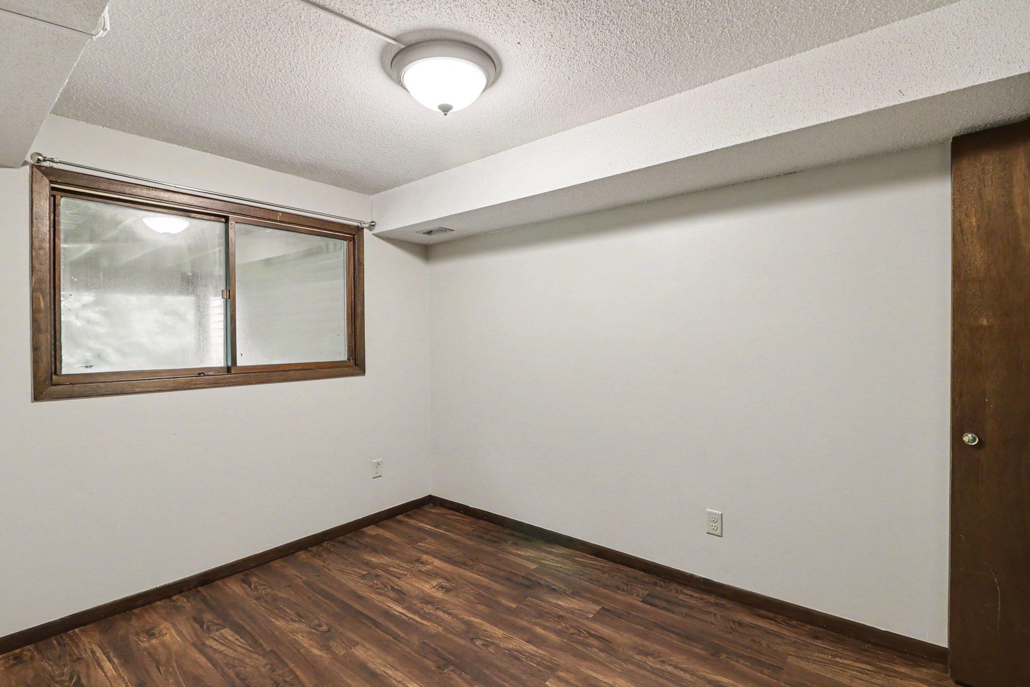 View of Residential at 4490 Woodgate Point, Eagan MN 55122, Eagan (16 of 24) - Mike Wilen | Minnesota Team Real Estate