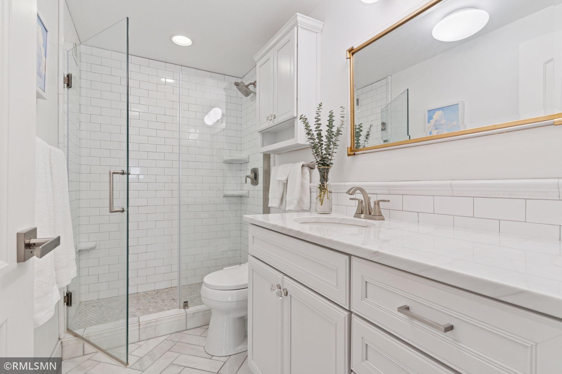 View of Residential at 2928 Dean Parkway #2I, Minneapolis MN 55416, Minneapolis (22 of 38) - Mike Wilen | Minnesota Team Real Estate