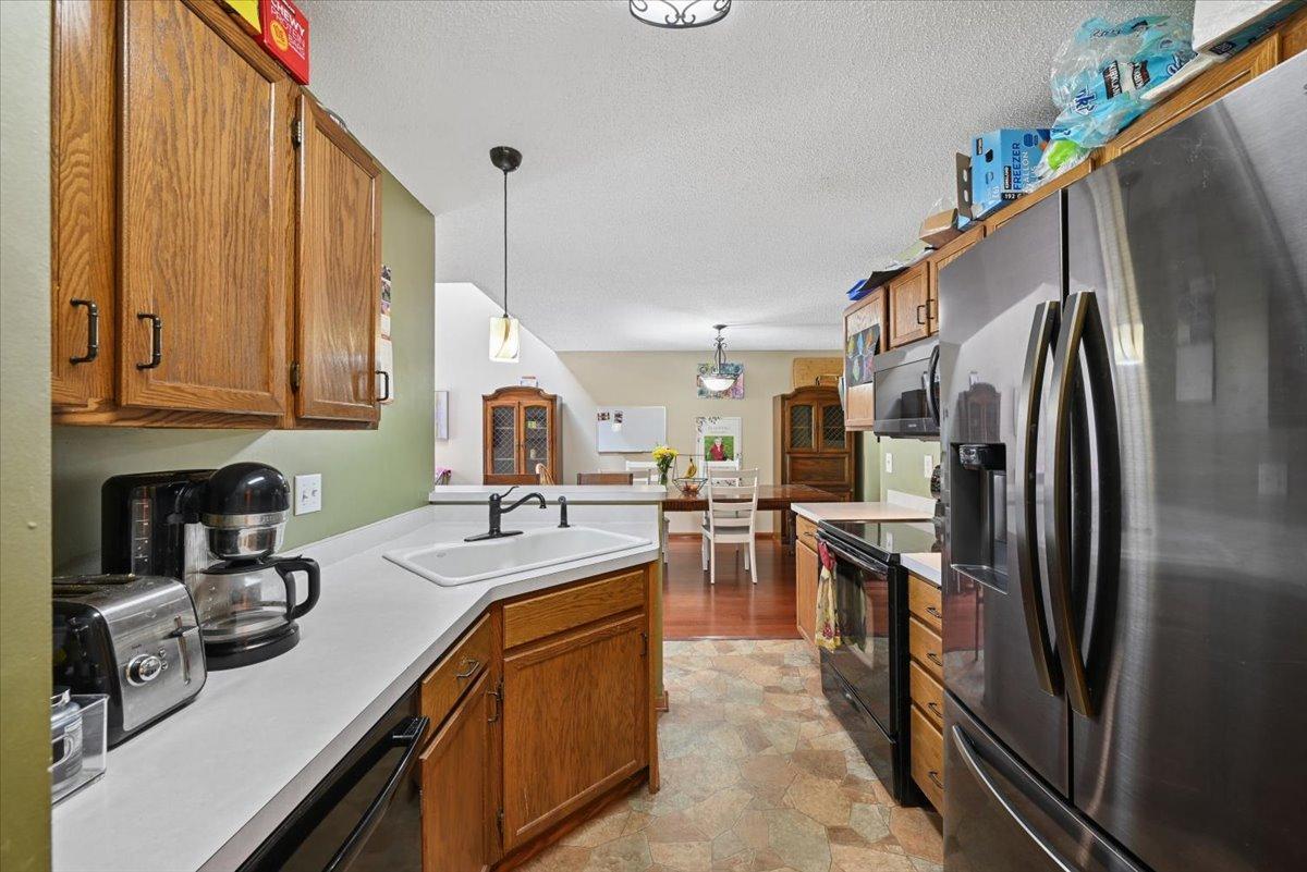View of Residential at 102 Primrose Court, Vadnais Heights MN 55127, Vadnais Heights (9 of 16) - Mike Wilen | Minnesota Team Real Estate