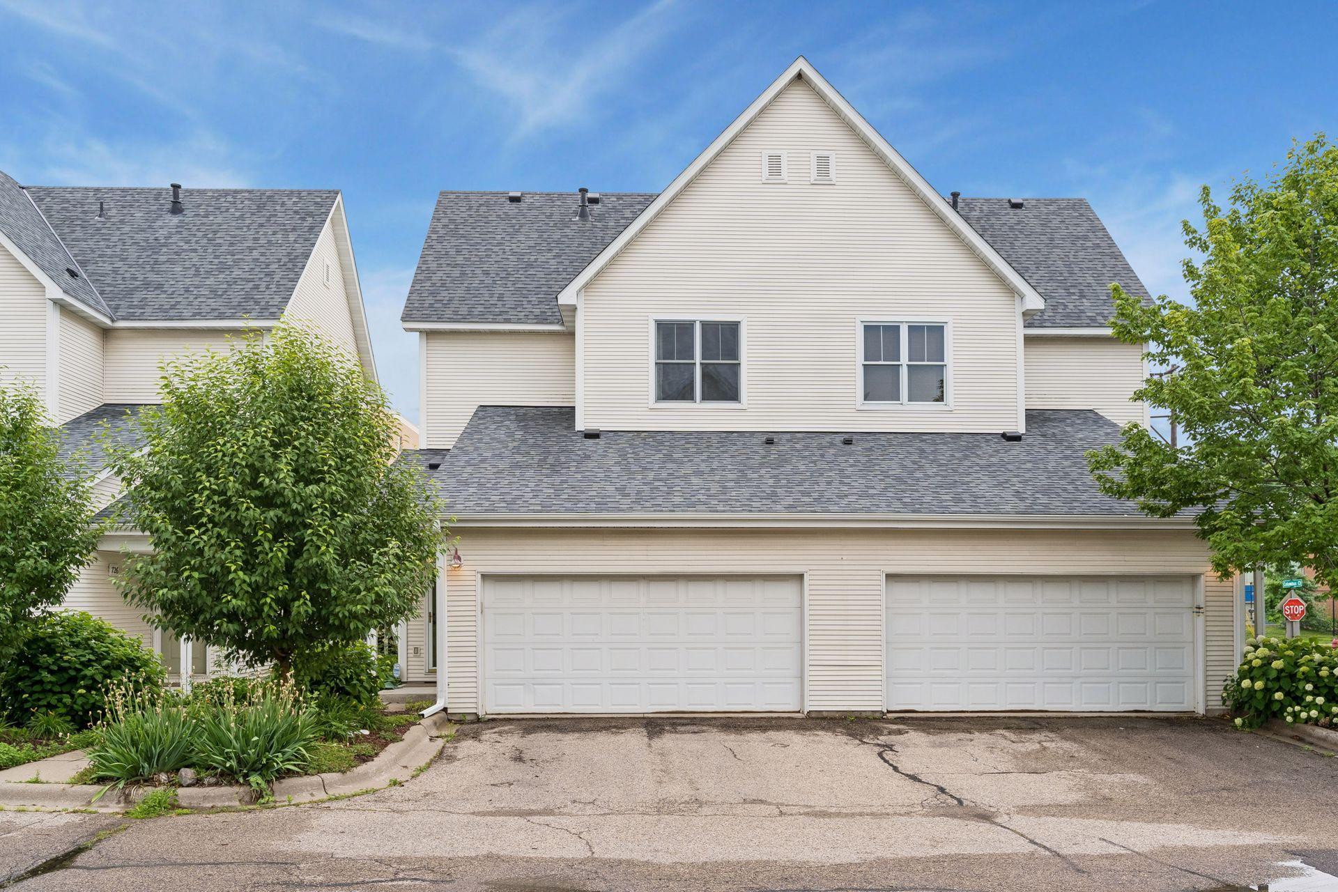View of Residential at 724 25th Street, Minneapolis MN 55404, Minneapolis (34 of 37) - Mike Wilen | Minnesota Team Real Estate