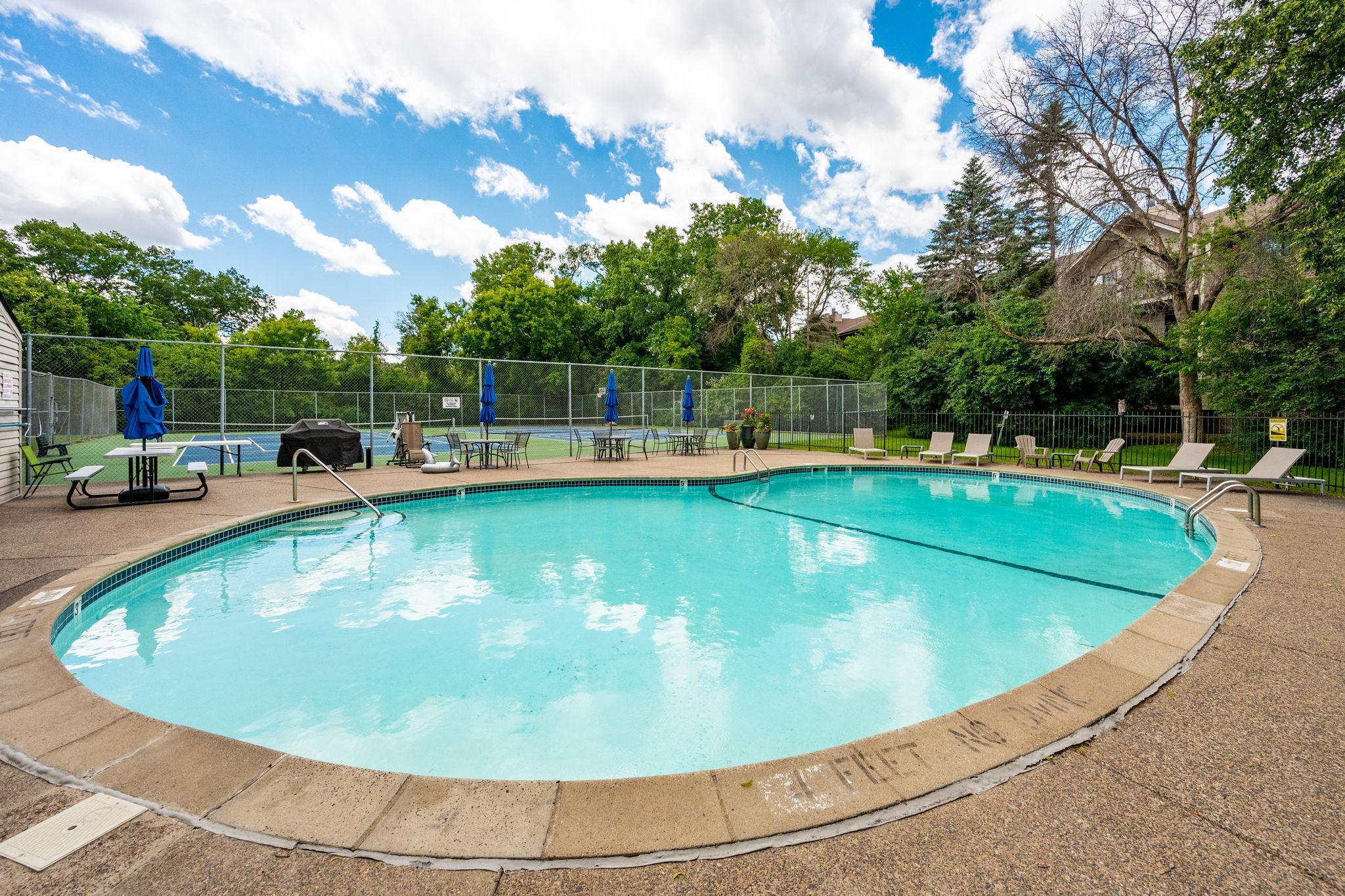 View of Residential at 10451 Greenbrier Road #318, Minnetonka MN 55305, Minnetonka (26 of 27) - Mike Wilen | Minnesota Team Real Estate
