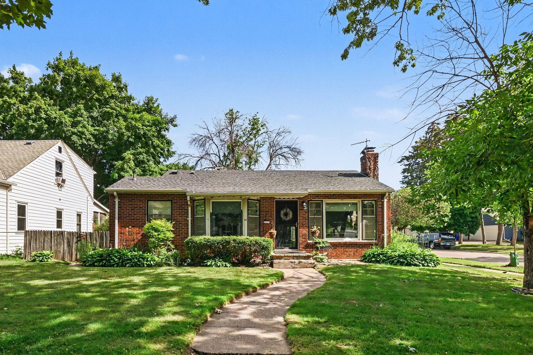 View of Residential at 213 King Street, Saint Paul MN 55107, Saint Paul - Mike Wilen | Minnesota Team Real Estate