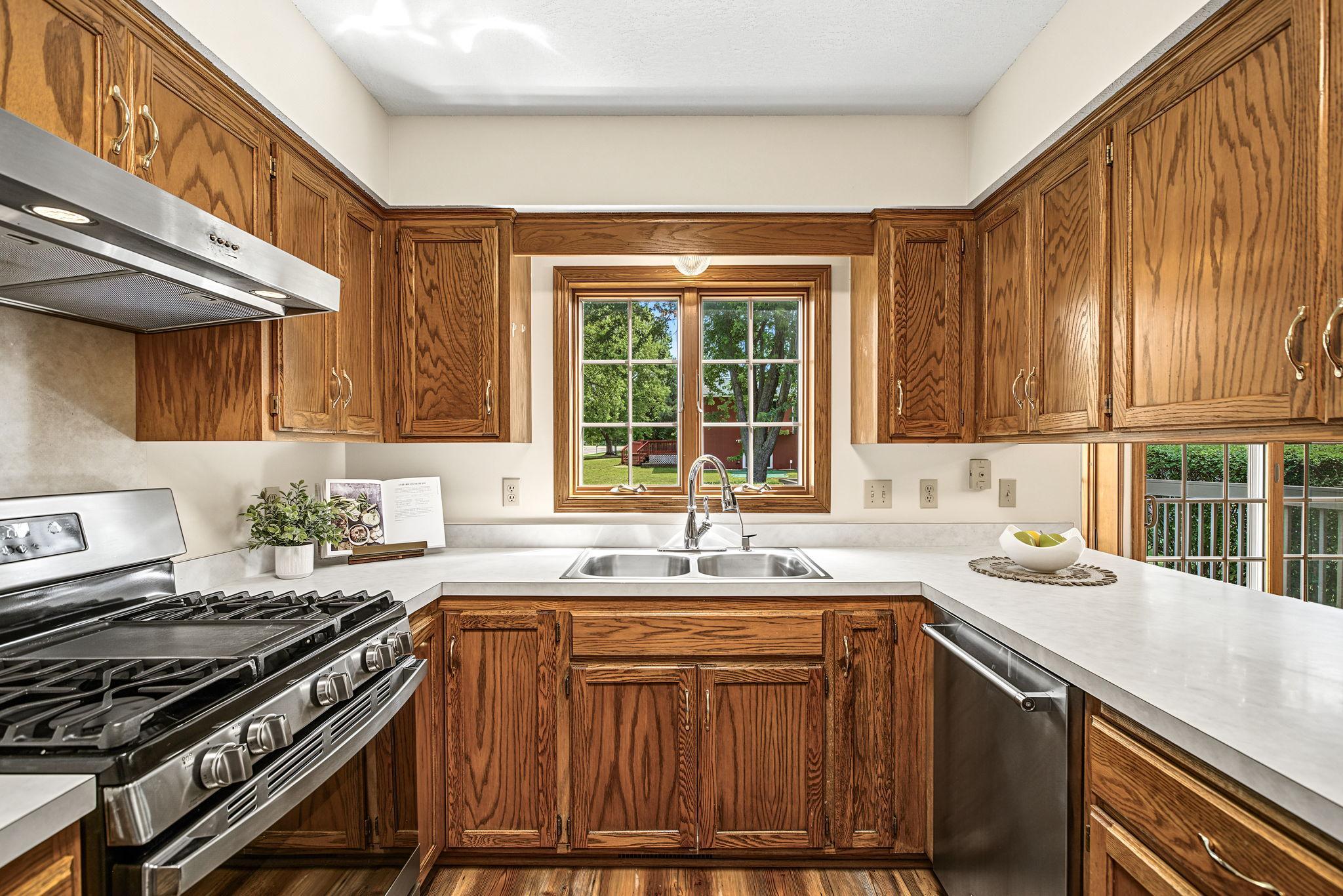 View of Residential at 16205 Logarto Lane, Lakeville MN 55044, Lakeville (12 of 56) - Mike Wilen | Minnesota Team Real Estate